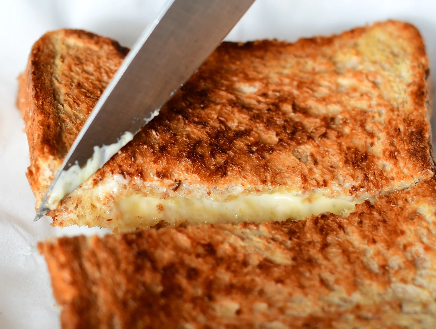 Cheesy Toast.jpg