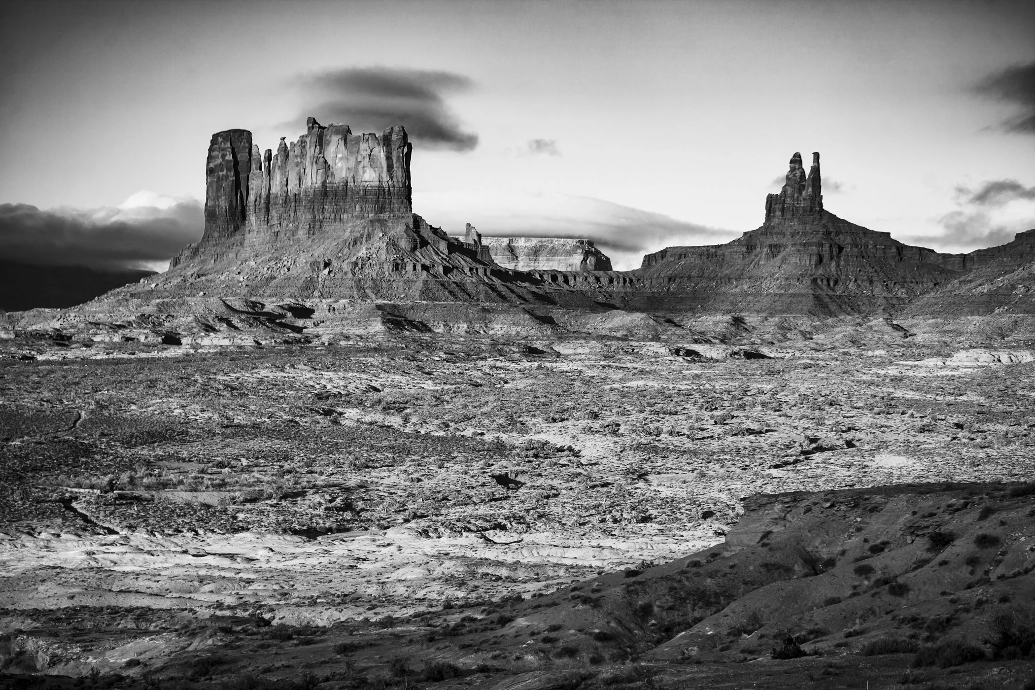Kathleen Gerber - Morning in Monument Valley-.JPG