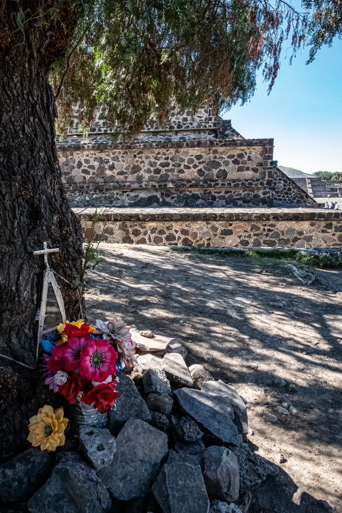 Alter at the Pyramids
