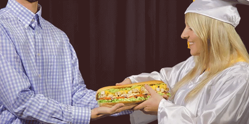 Subway_GuacGradGIF_8.gif