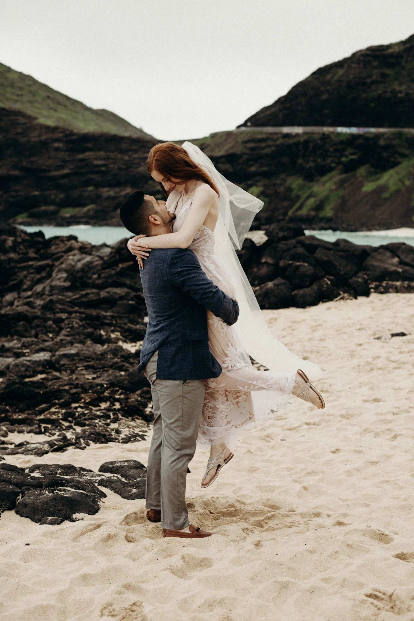 hawaii-wedding-photographer-keani-bakula-36.jpg