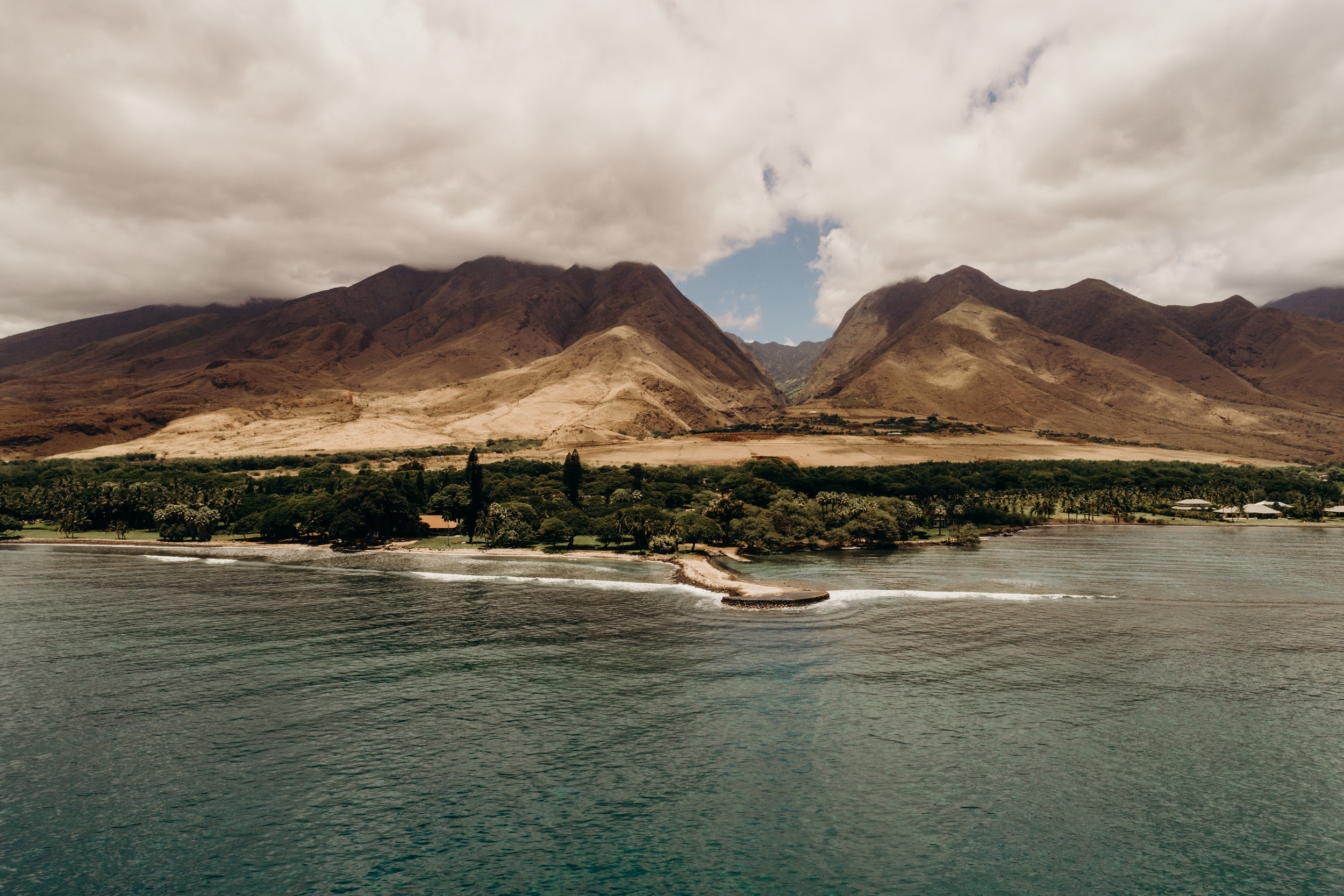 OLOWALU-PLANTATION-HOUSE-WEDDING-KEANI-BAKULA-1.jpg