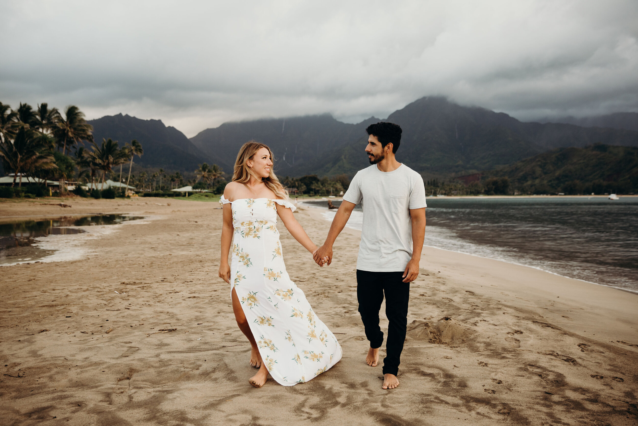 kauai-engagement-photographer-keani-bakula-19.jpg