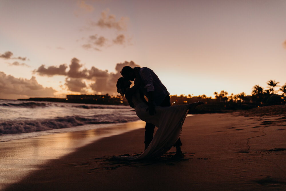 waimea-canyon-elopement-keani-bakula-photography-29.jpg