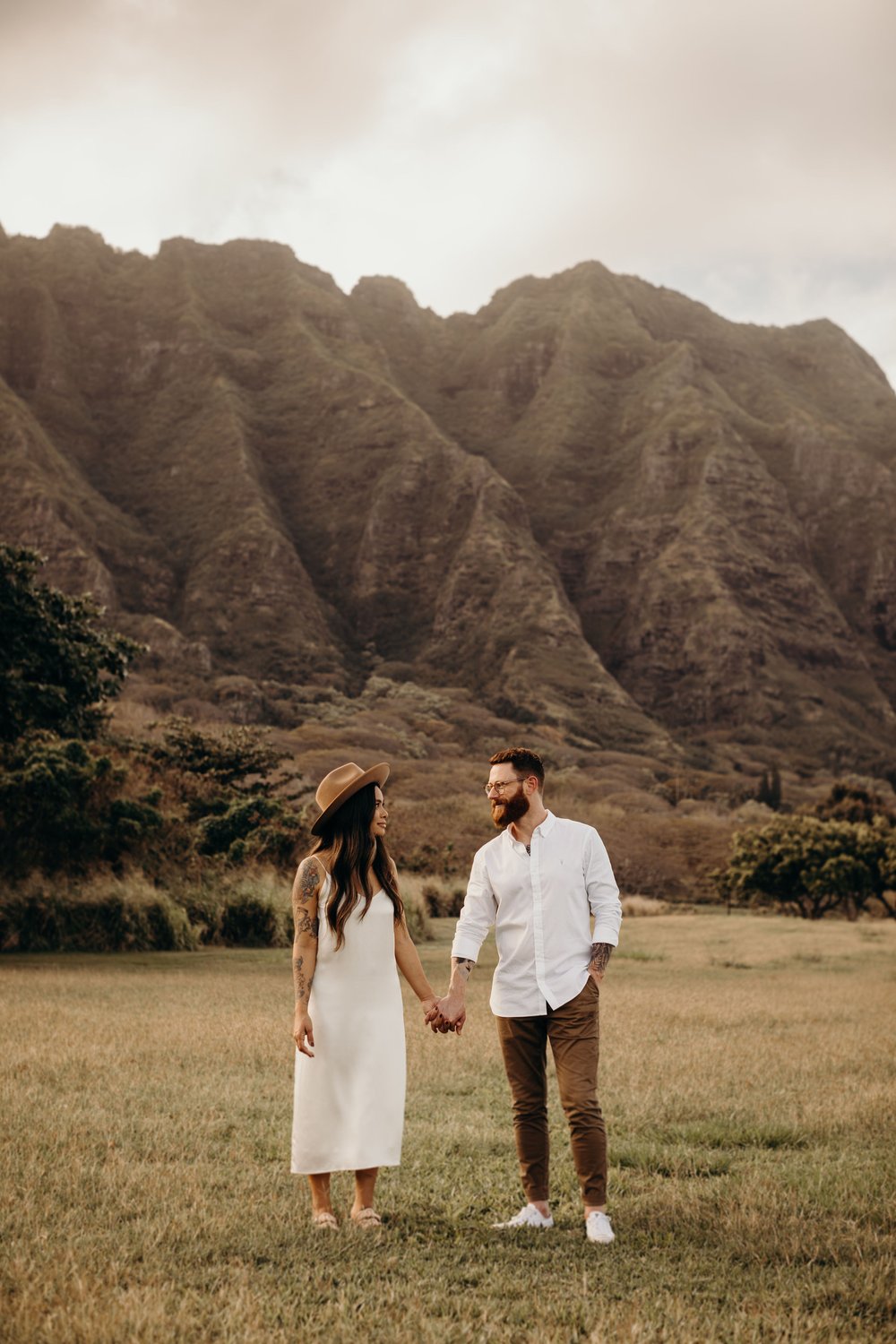 hawaii-wedding-photographer-kualoa-ranch-keanibakula-19.jpg