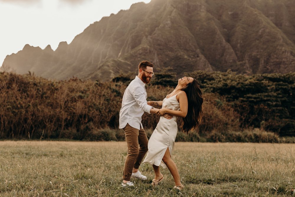 hawaii-wedding-photographer-kualoa-ranch-keanibakula-52.jpg
