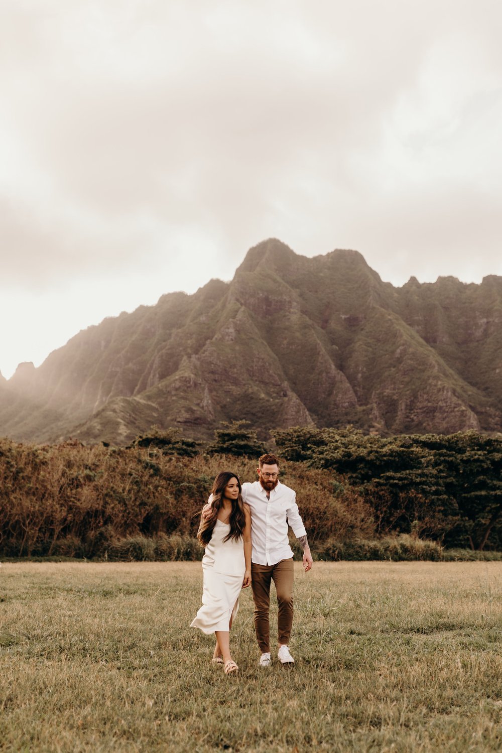 hawaii-wedding-photographer-kualoa-ranch-keanibakula-60.jpg