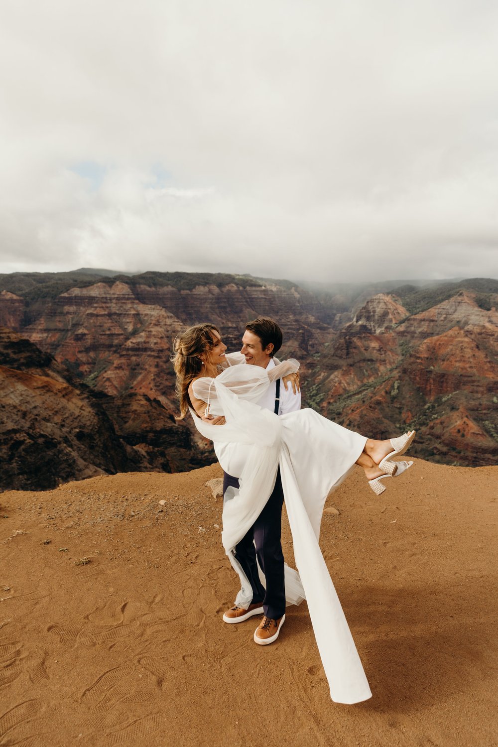 hawaii-elopement-photographer-keani-bakula-17.jpg