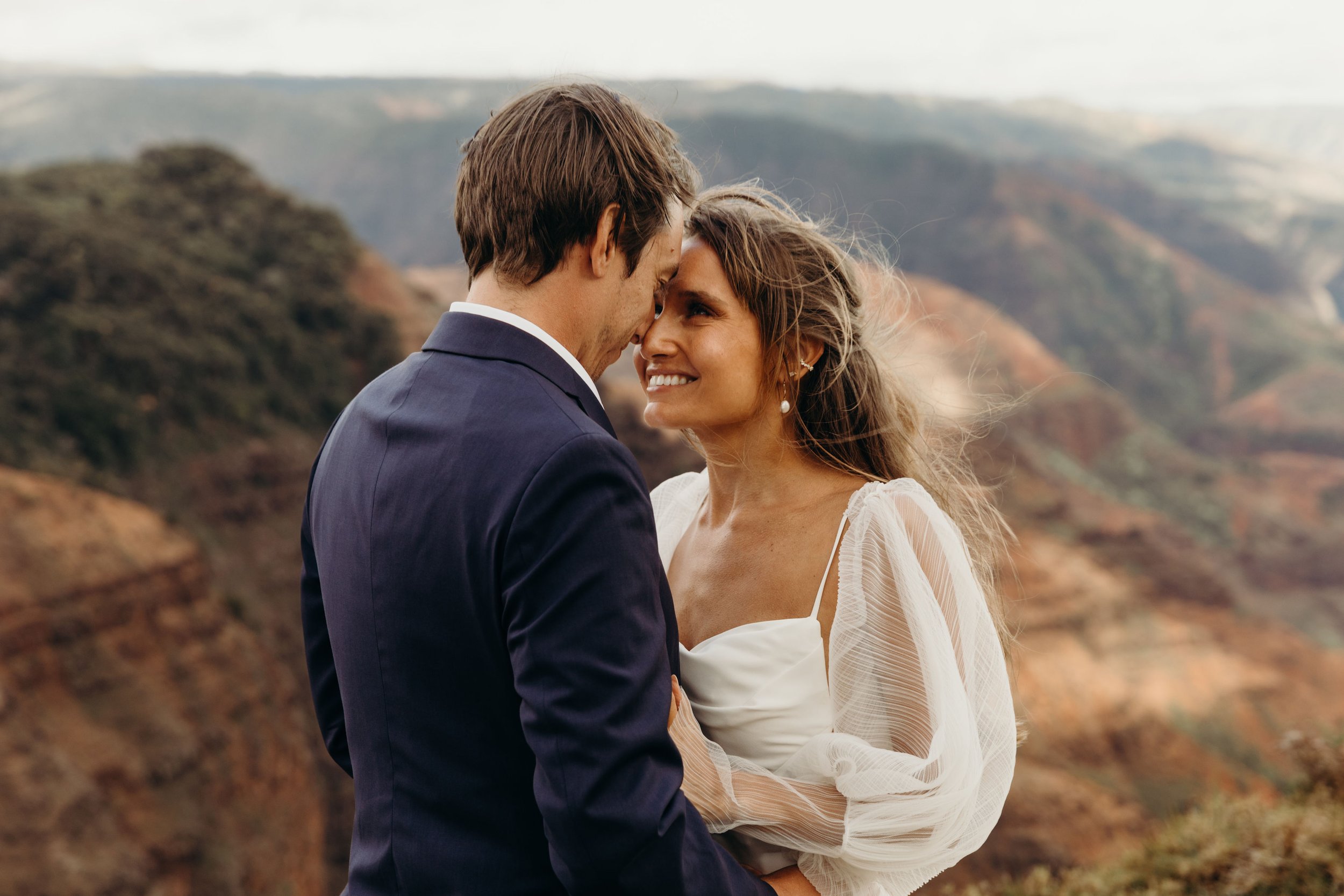 hawaii-elopement-photographer-keani-bakula-28.jpg