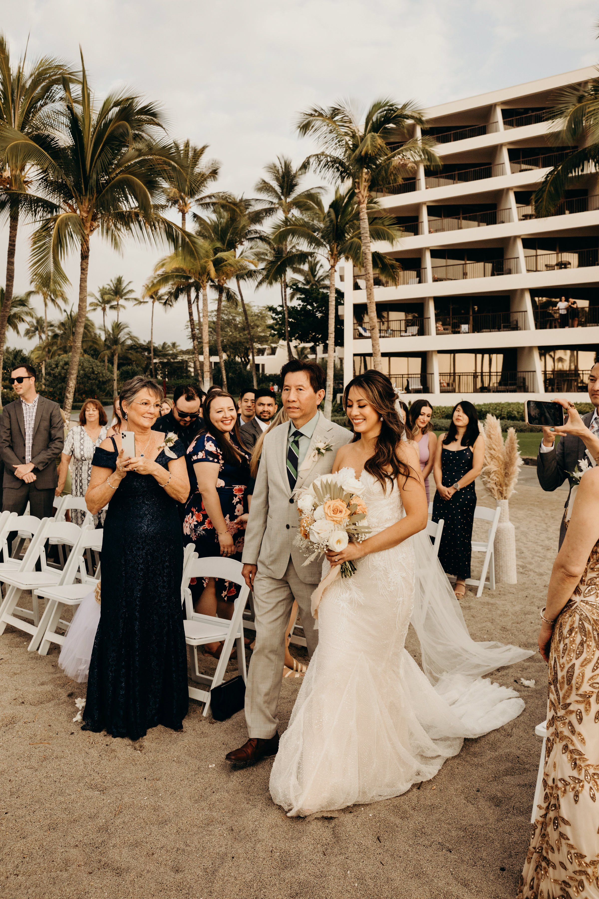 maunalani-wedding-keani-bakula-hawaii-wedding-photographer-29.jpg