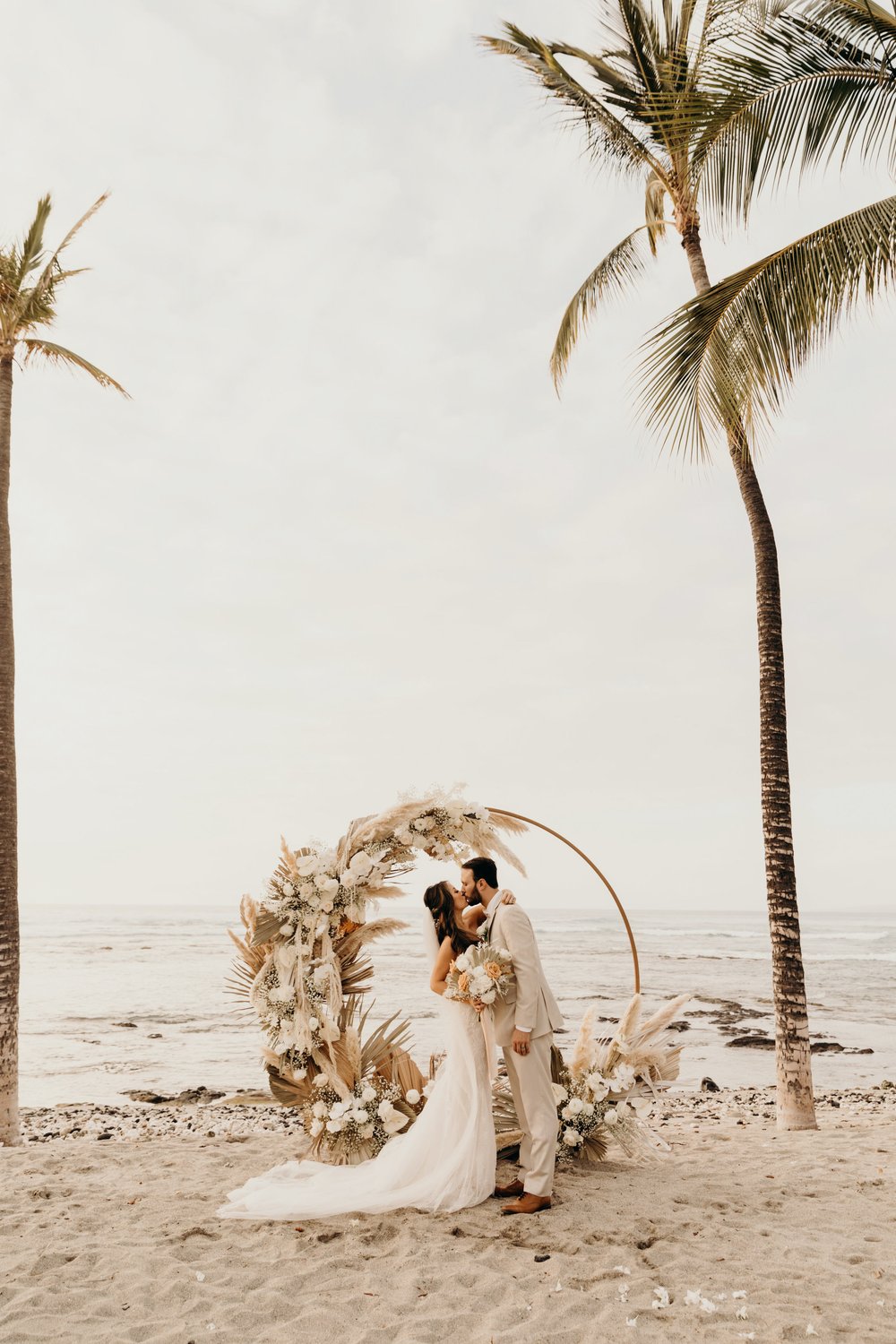 maunalani-wedding-keani-bakula-hawaii-wedding-photographer-51.jpg