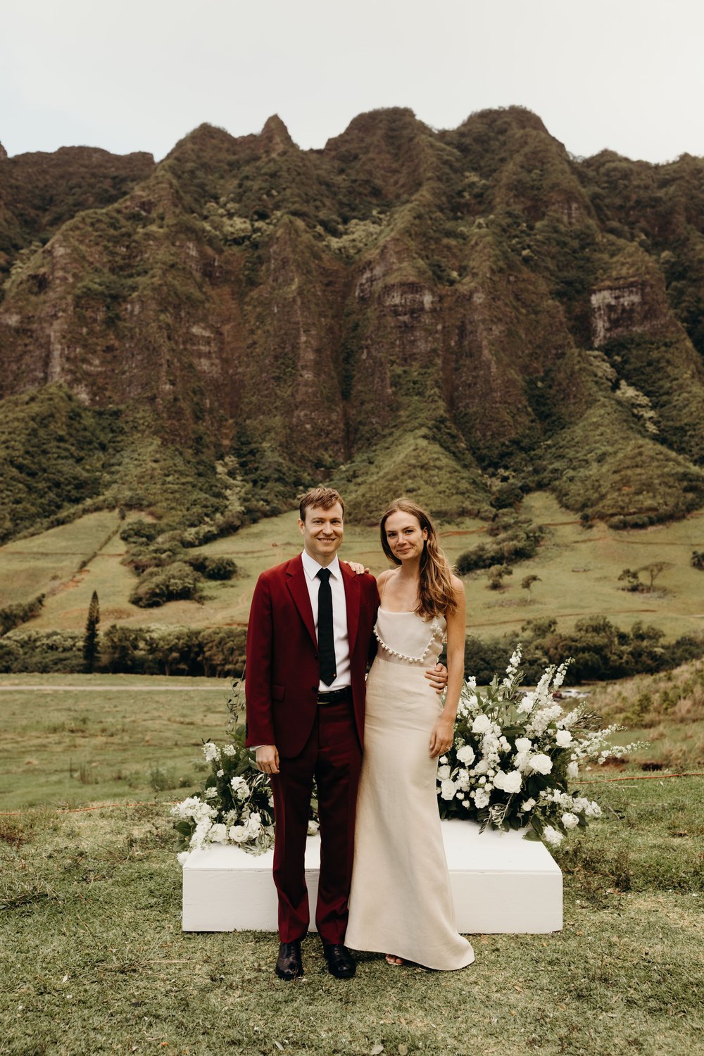 hawaii-wedding-photographer-jumanji-kualoa-ranch-wedding-29.jpg