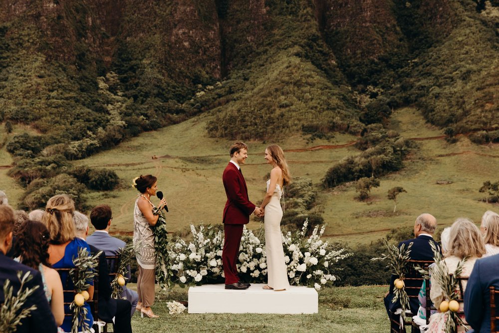 hawaii-wedding-photographer-jumanji-kualoa-ranch-wedding-56.jpg