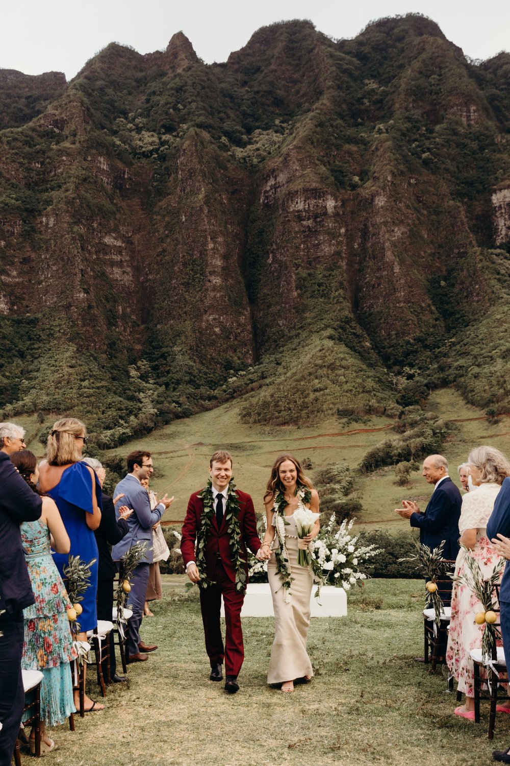 hawaii-wedding-photographer-jumanji-kualoa-ranch-wedding-58.jpg