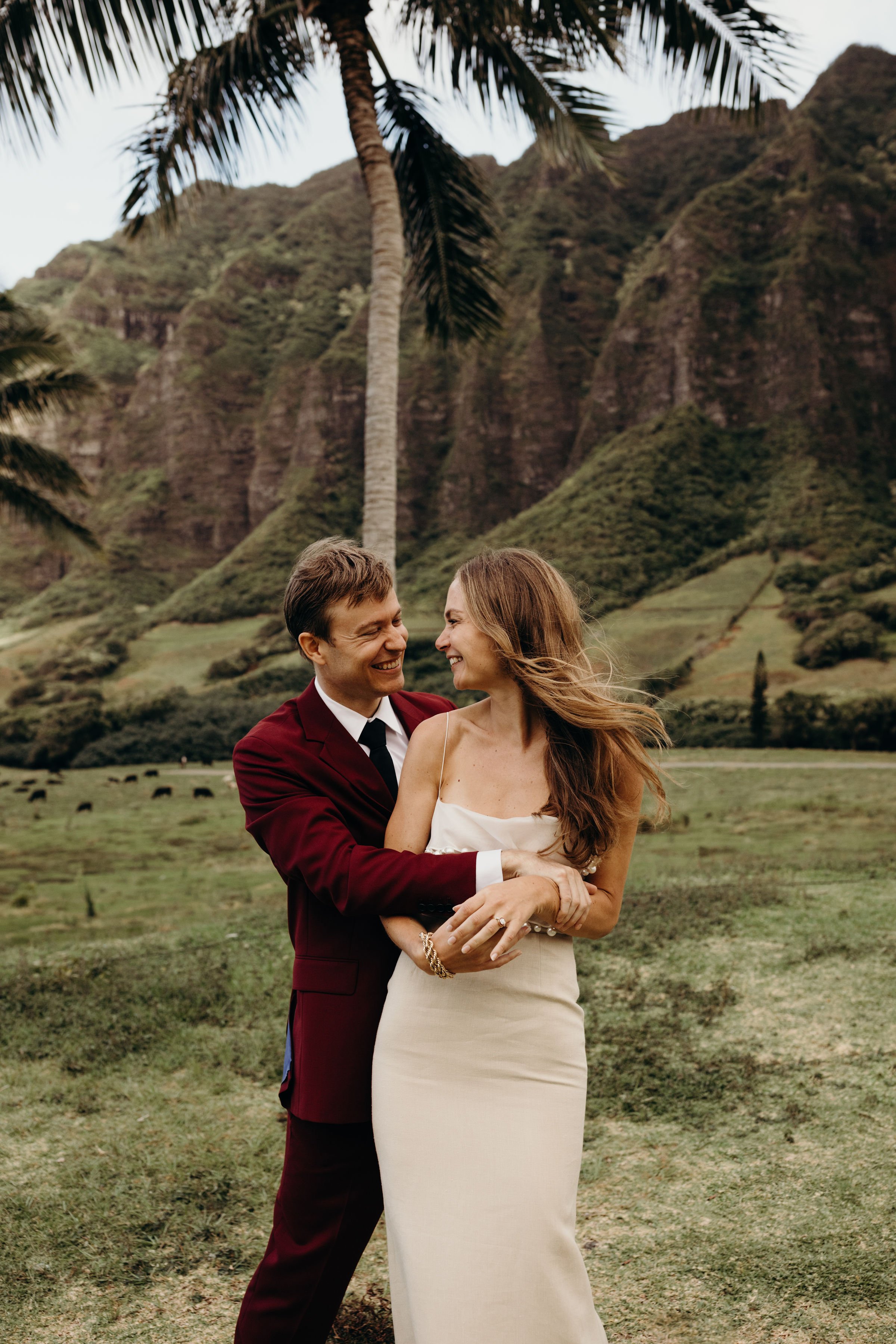 hawaii-wedding-photographer-jumanji-kualoa-ranch-wedding-91.jpg