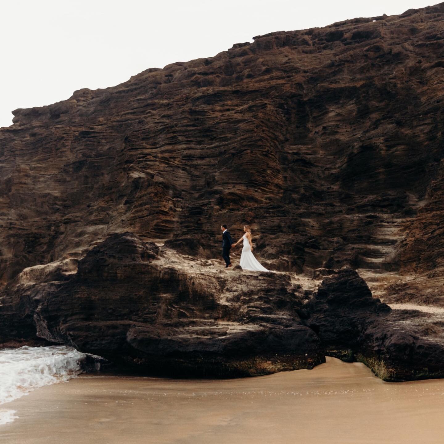 these two flew all the way from nova scotia to elope with us 🥹 marissa + brandon you two are freakin electric- we love you xoxo