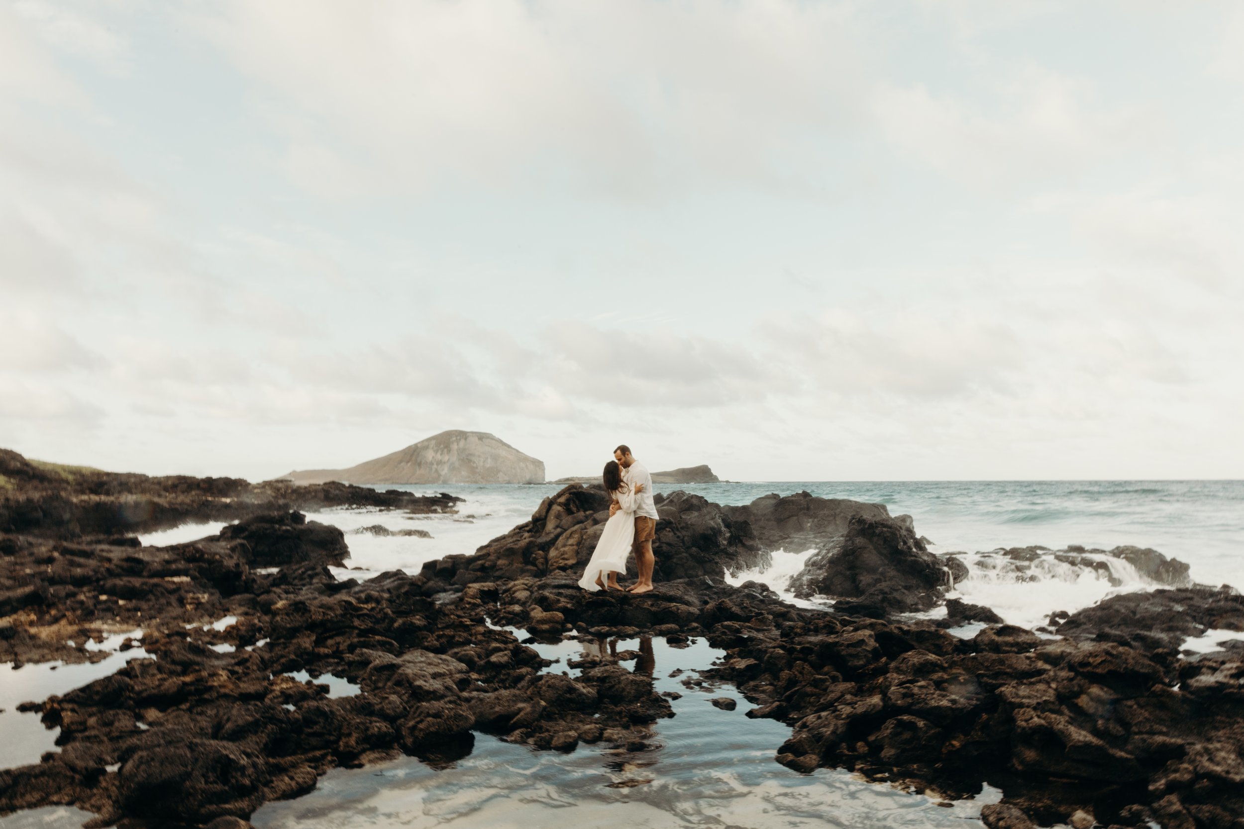 hawaii-engagement-photographer-keani-bakula-1.jpg