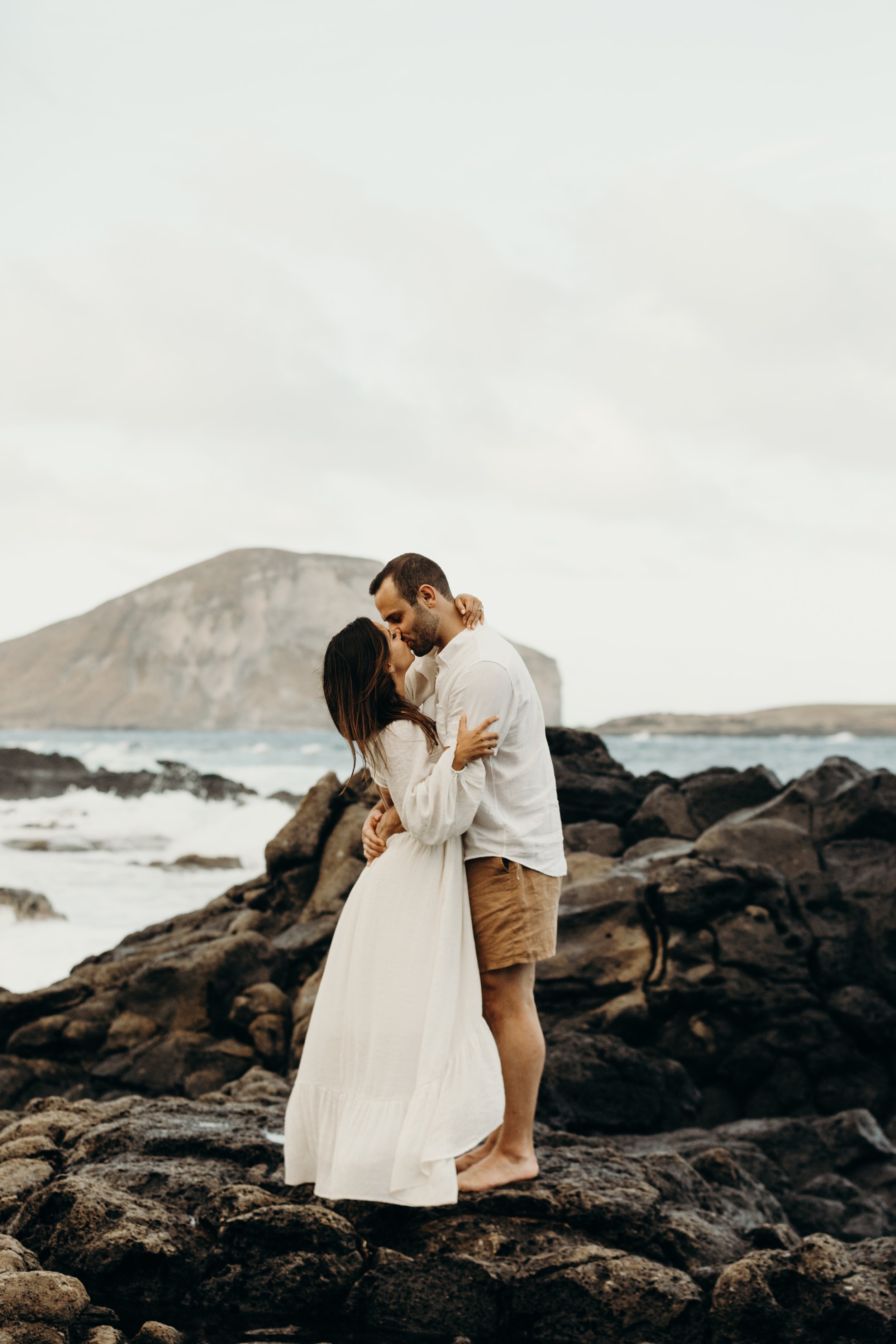 hawaii-engagement-photographer-keani-bakula-2.jpg