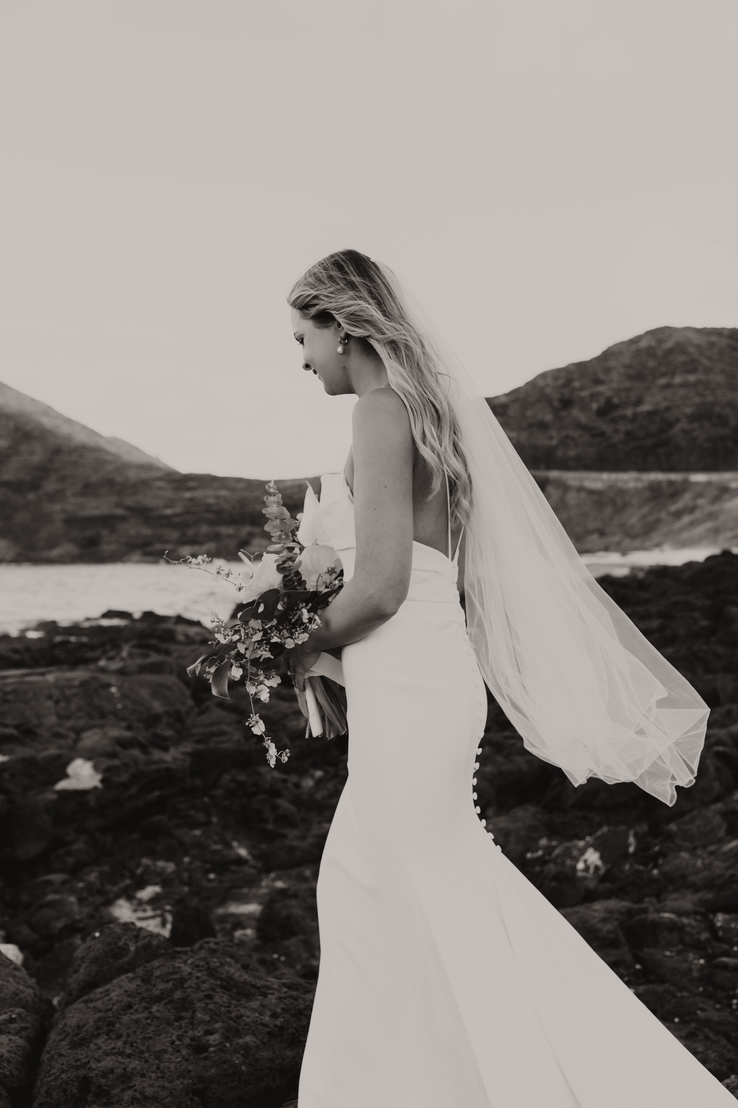 oahu-elopement-photographer-keani-bakula-11.jpg