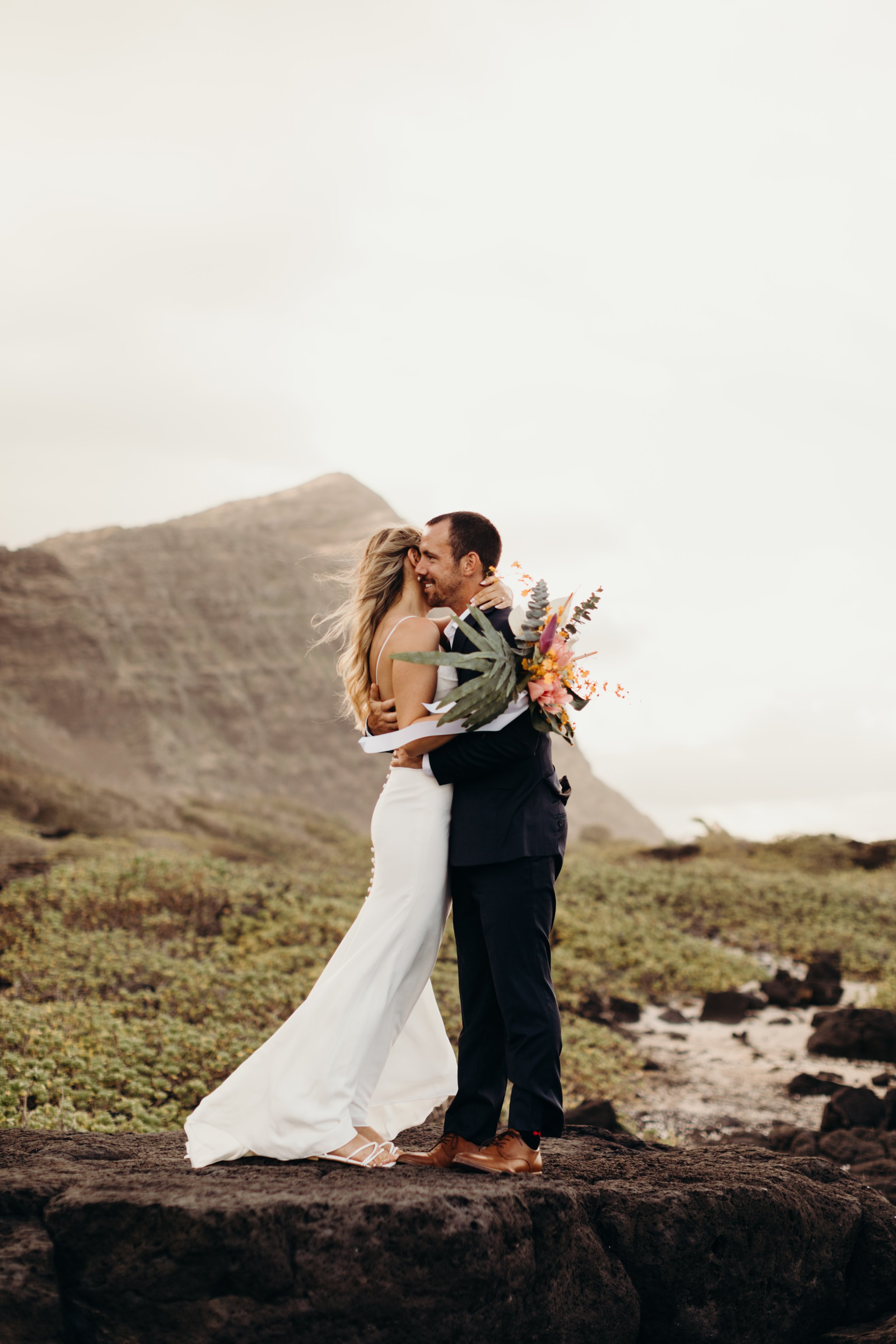 oahu-elopement-photographer-keani-bakula-14.jpg