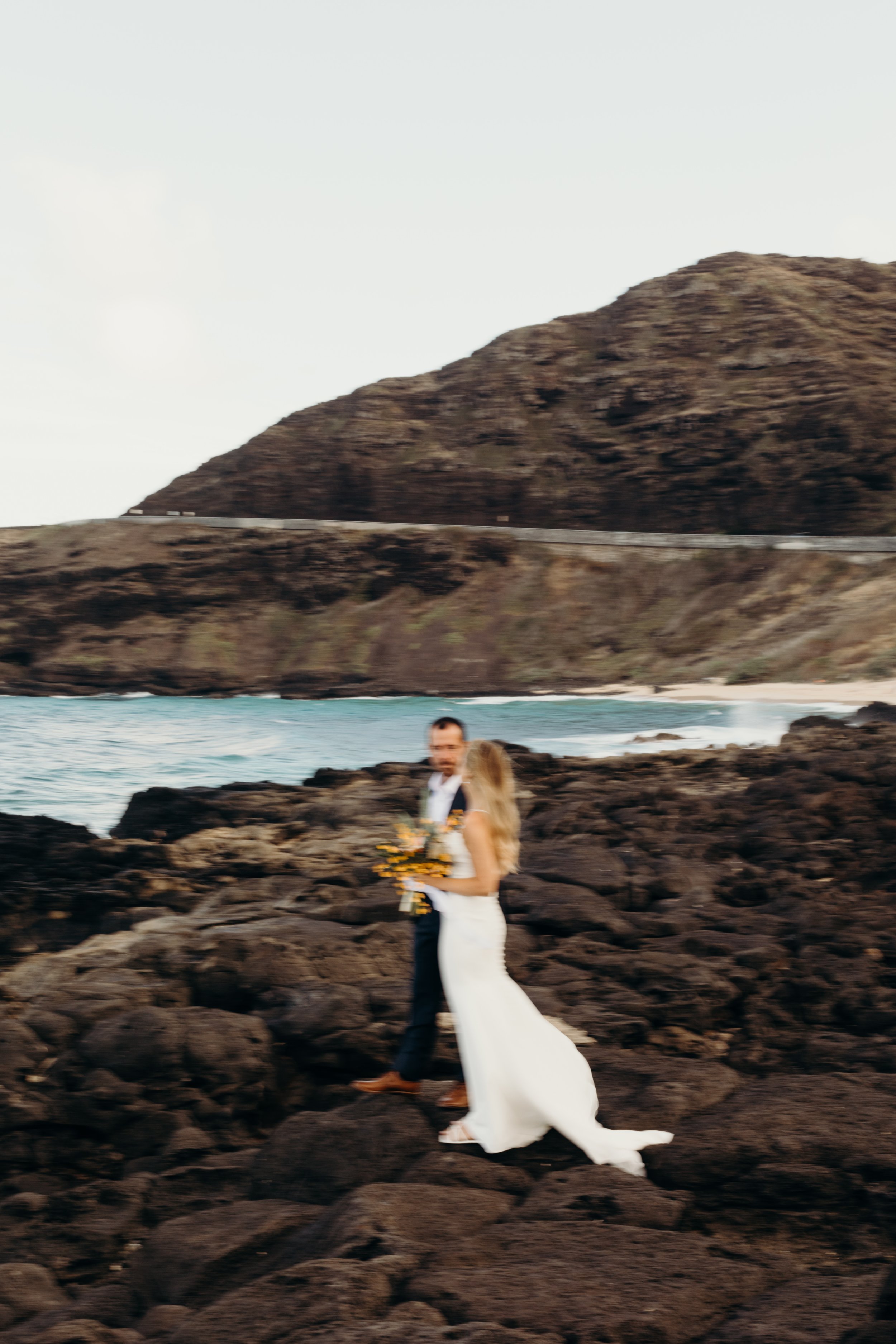 oahu-elopement-photographer-keani-bakula-15.jpg