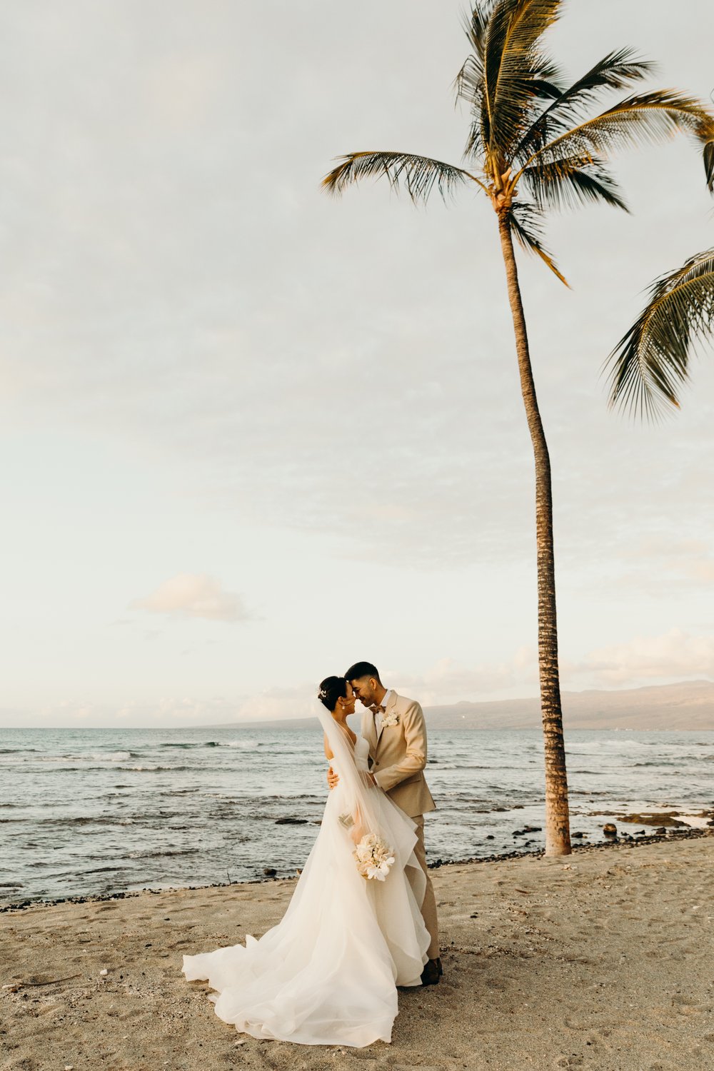 hawaii-wedding-photographer-maunalani-wedding-keani-bakula-57.jpg