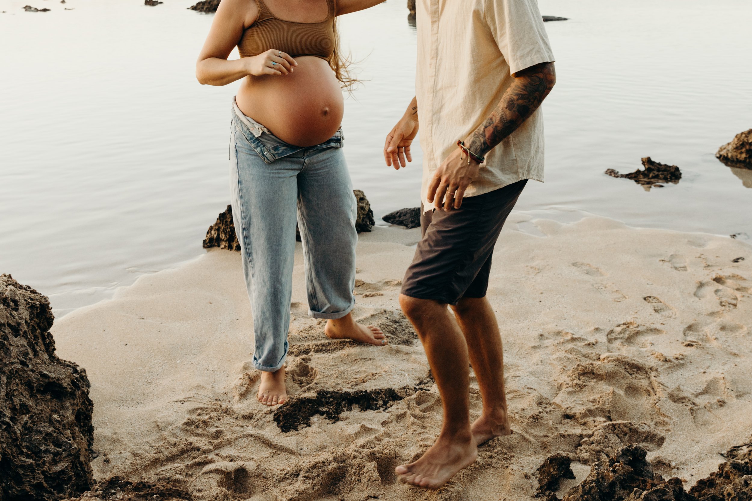 hawaii-maternity-photographer-keani-bakula-7.jpg
