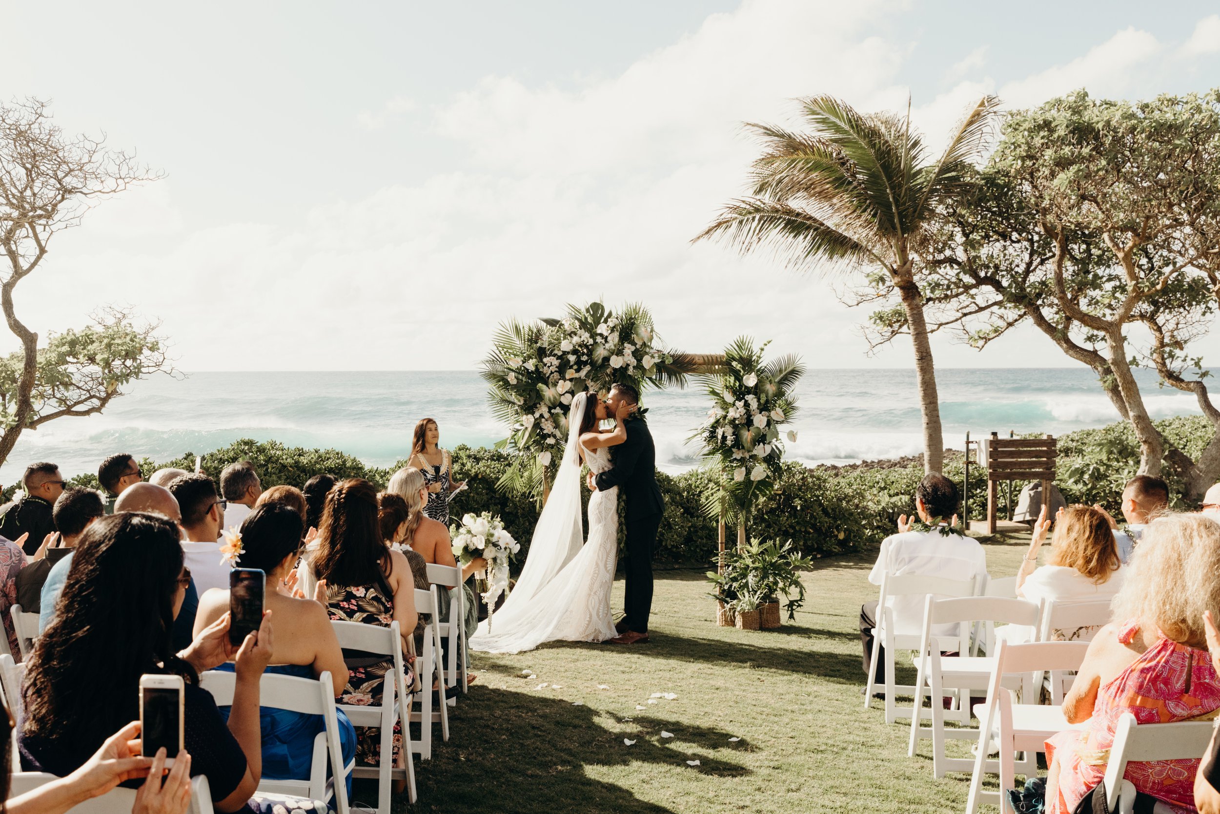 luxury-turtle-bay-resort-wedding-photographer-keani-bakula-46.jpg