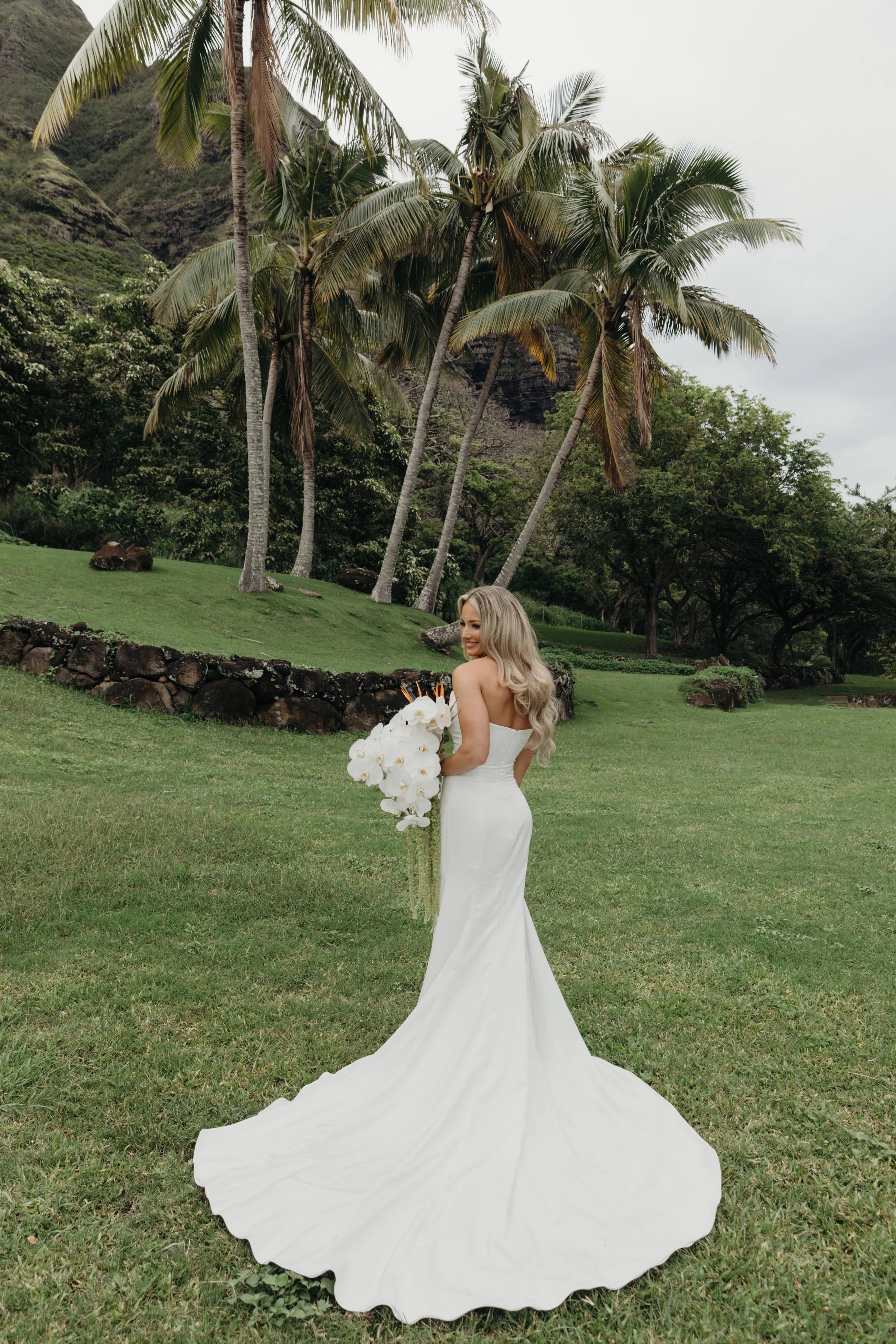 paliku-gardens-wedding-oahu-wedding-photographer-keani-bakula-14.jpg