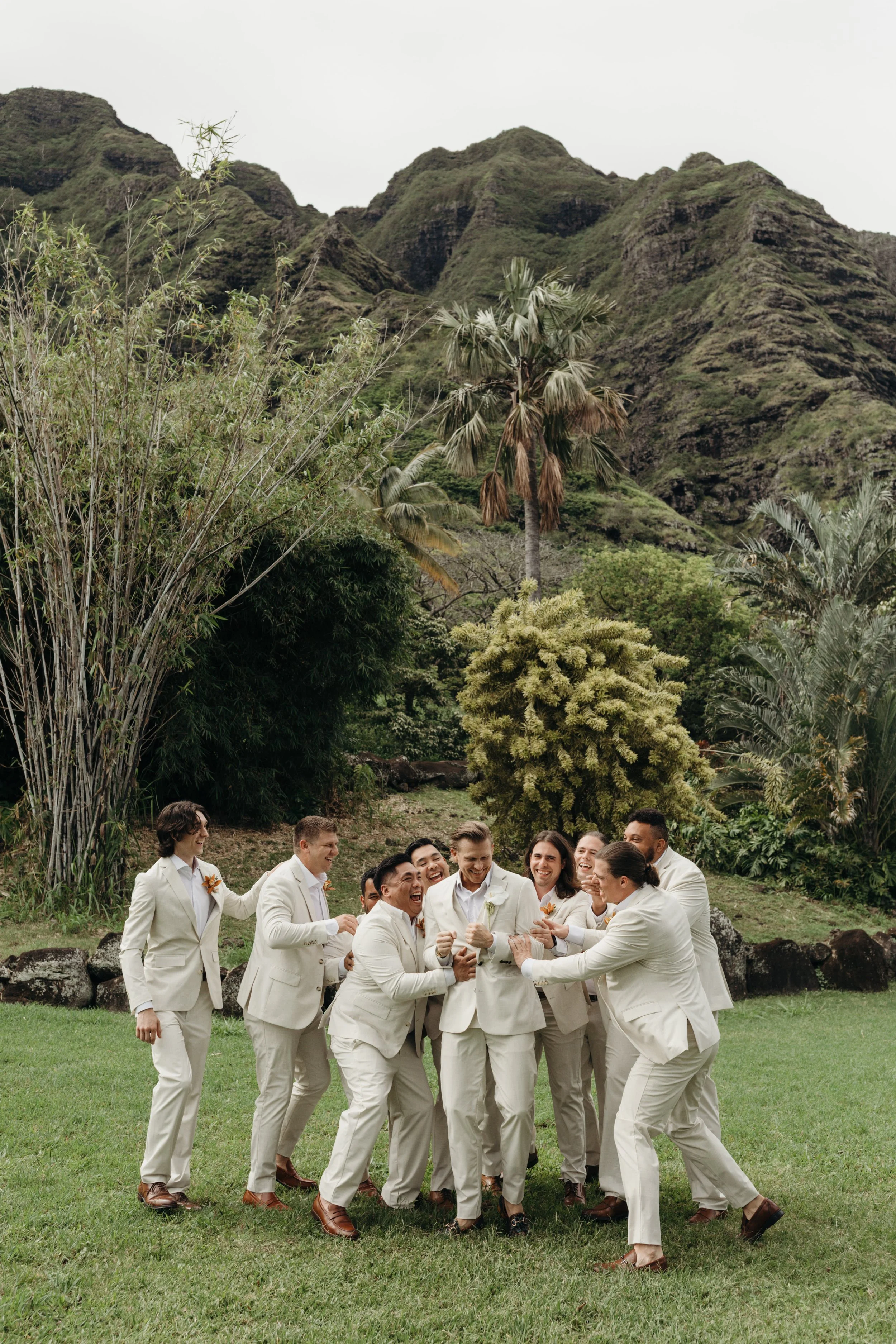 paliku-gardens-wedding-oahu-wedding-photographer-keani-bakula-16.jpg