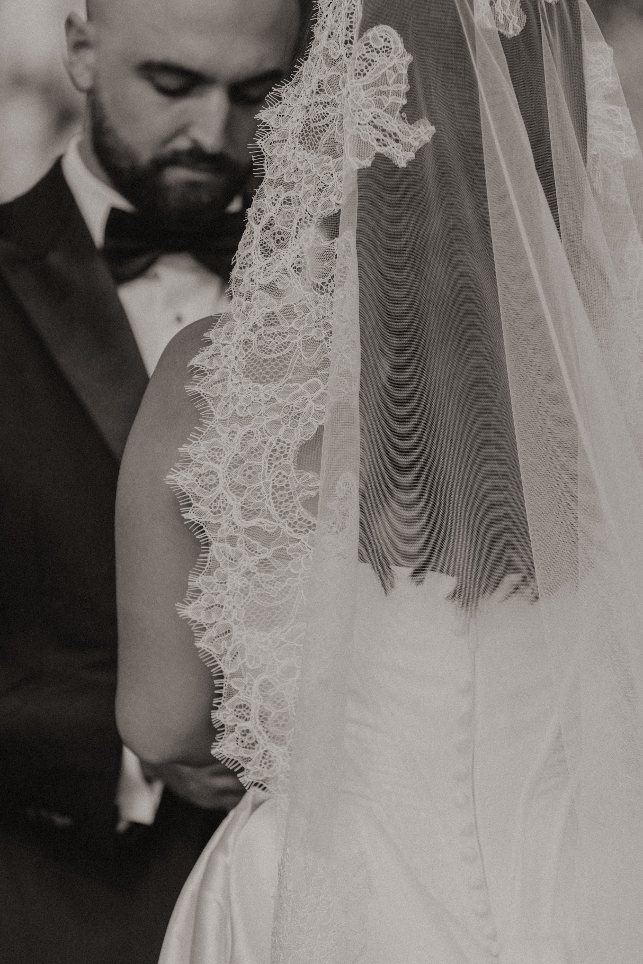 lanikuhonua-wedding-photographer-hawaii-keani-bakula-36.jpg