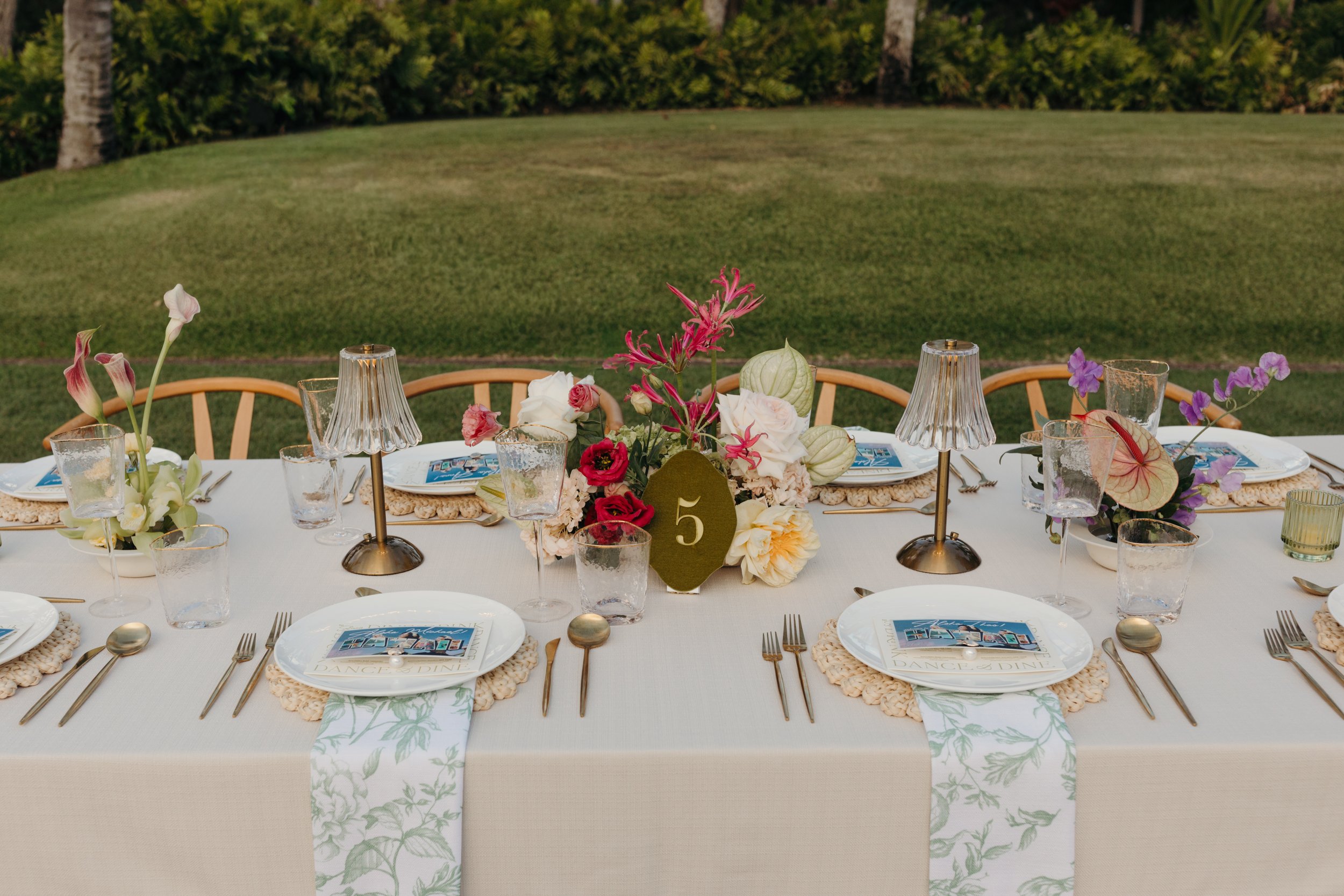lanikuhonua-wedding-photographer-hawaii-keani-bakula-41.jpg