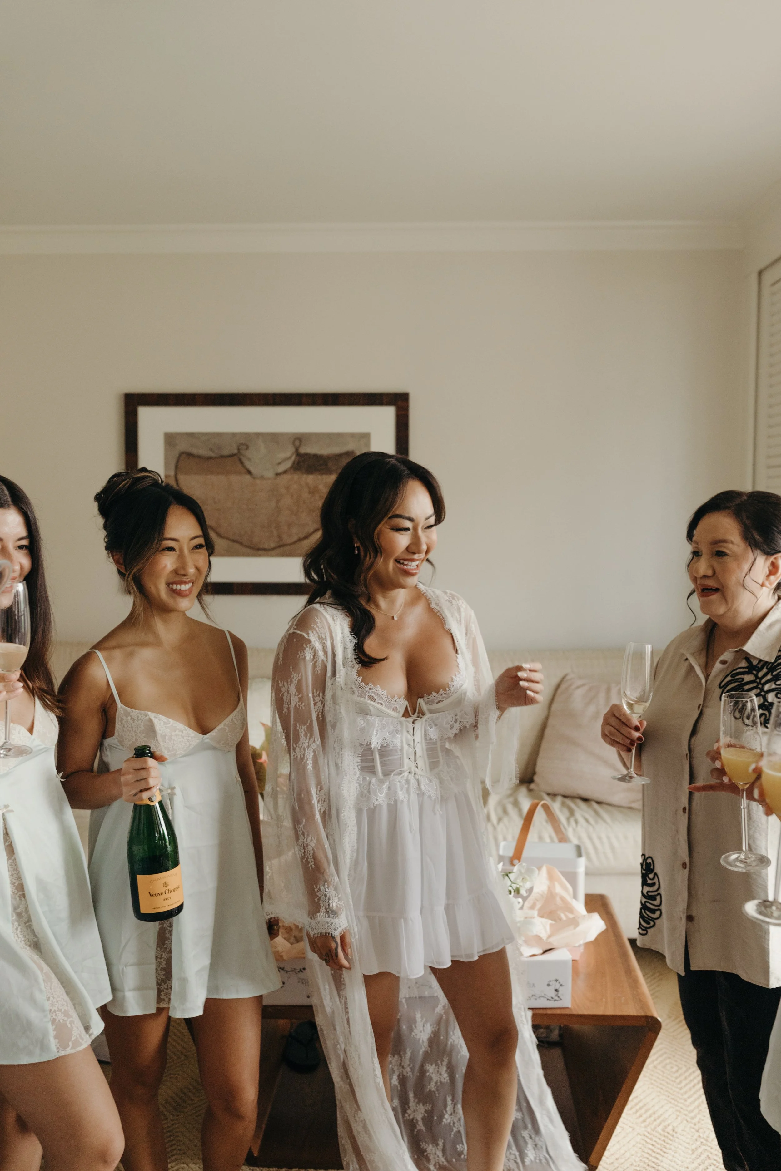 lanikuhonua-wedding-photographer-hawaii-keani-bakula-62.jpg