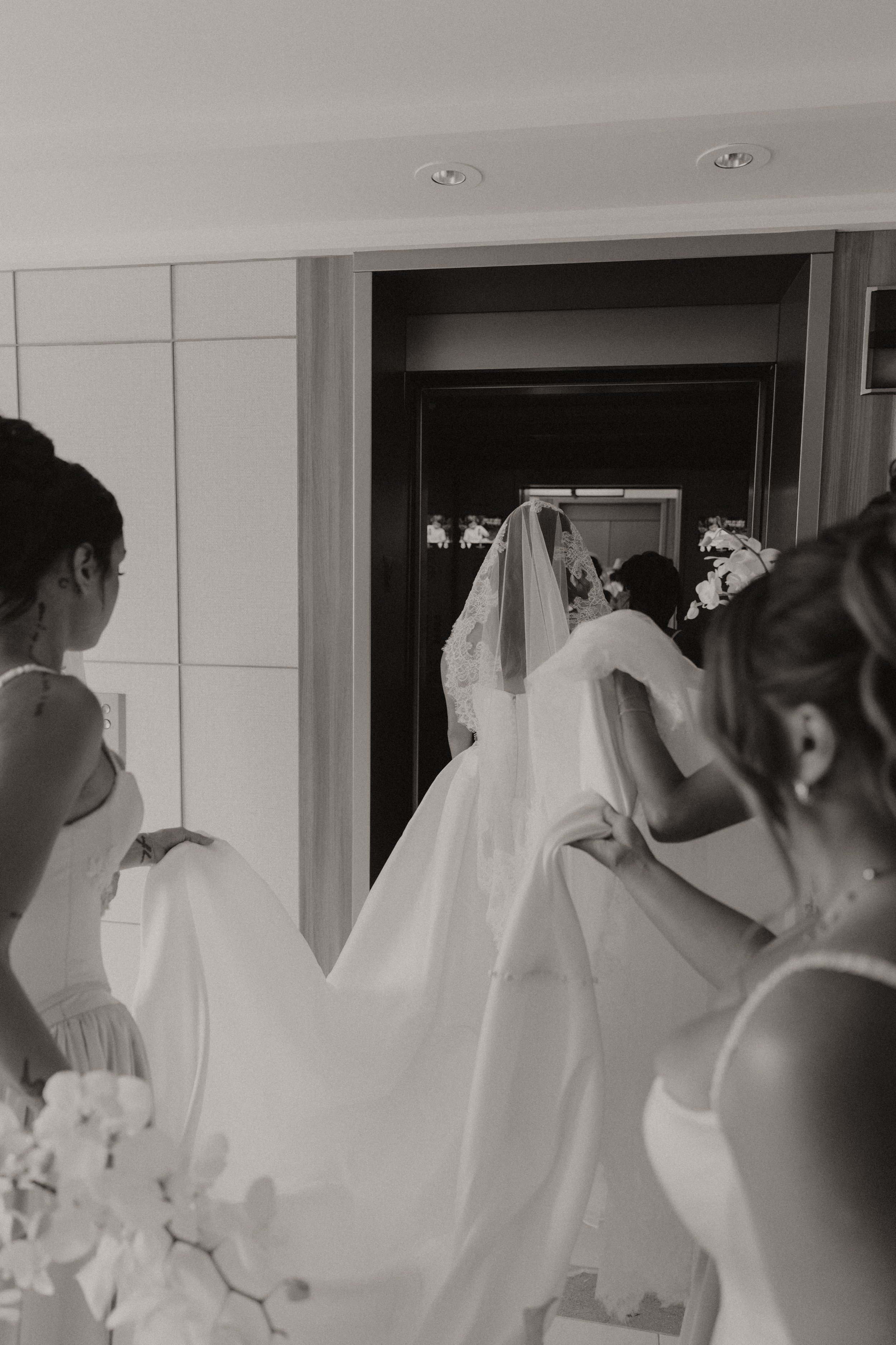lanikuhonua-wedding-photographer-hawaii-keani-bakula-69.jpg