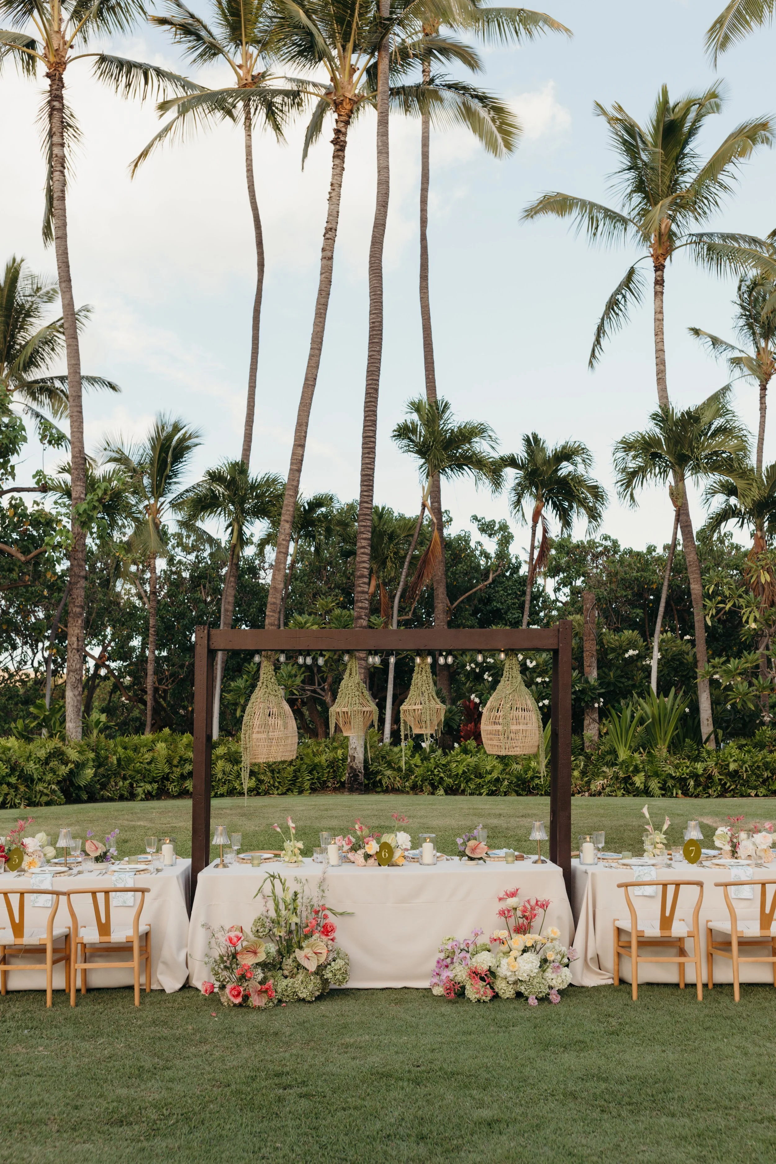 lanikuhonua-wedding-photographer-hawaii-keani-bakula-81.jpg