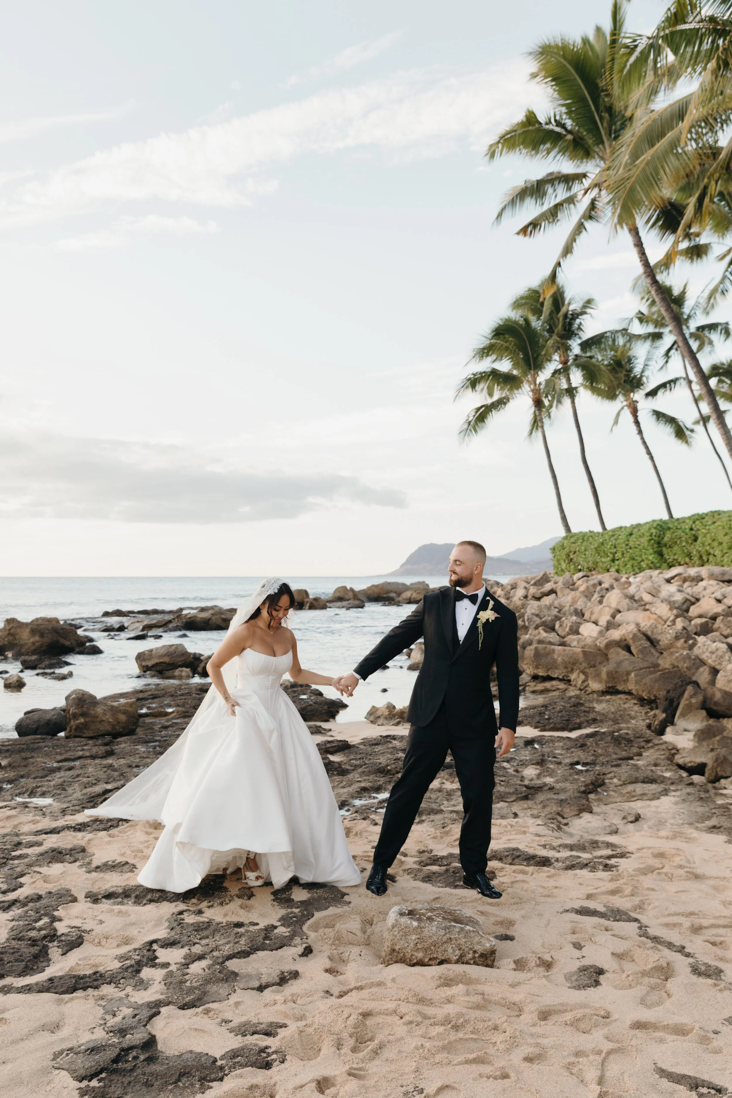 lanikuhonua-wedding-photographer-hawaii-keani-bakula-91.jpg