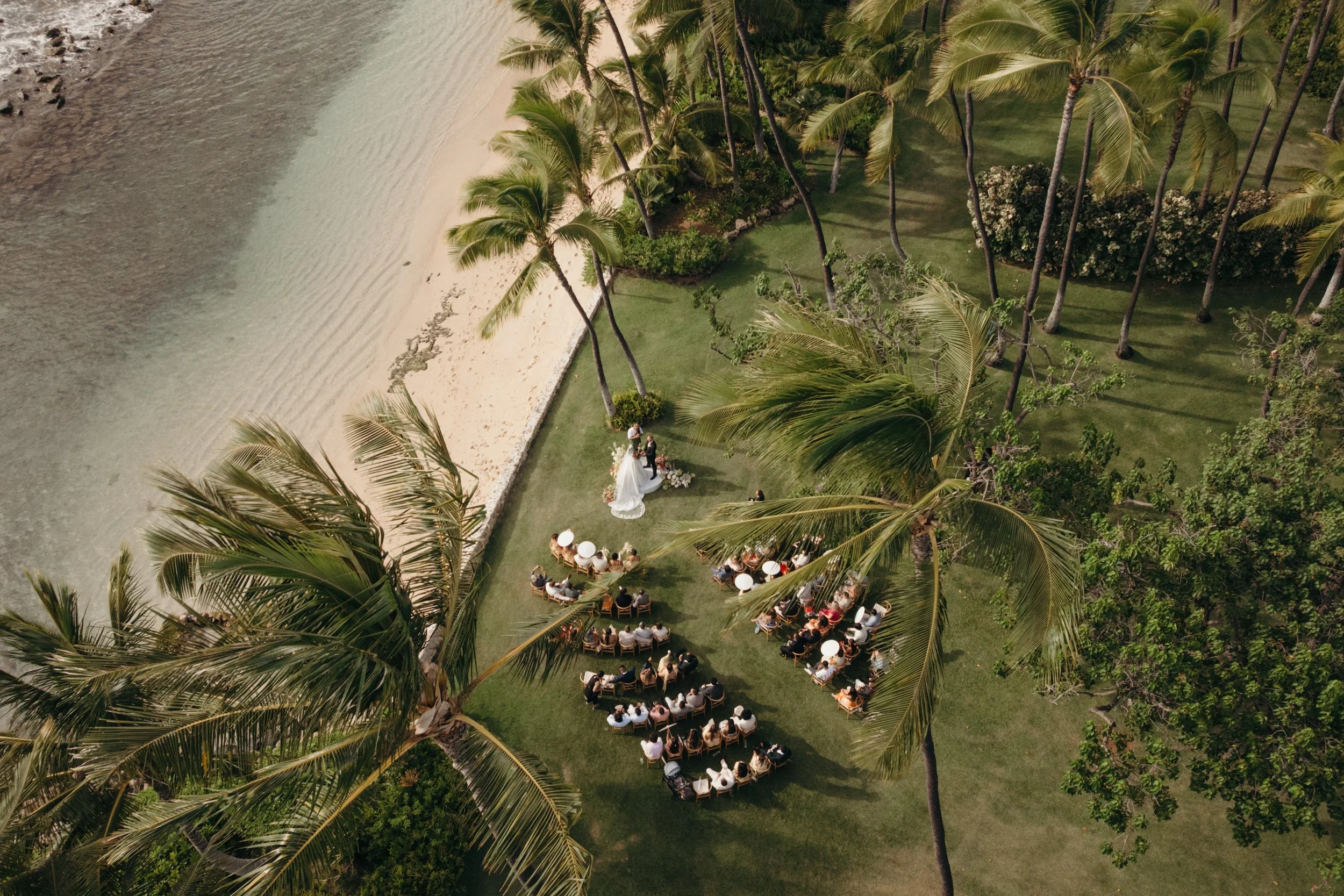 TINA + JAKE'S BEAUTIFUL LANIKUHONUA WEDDING