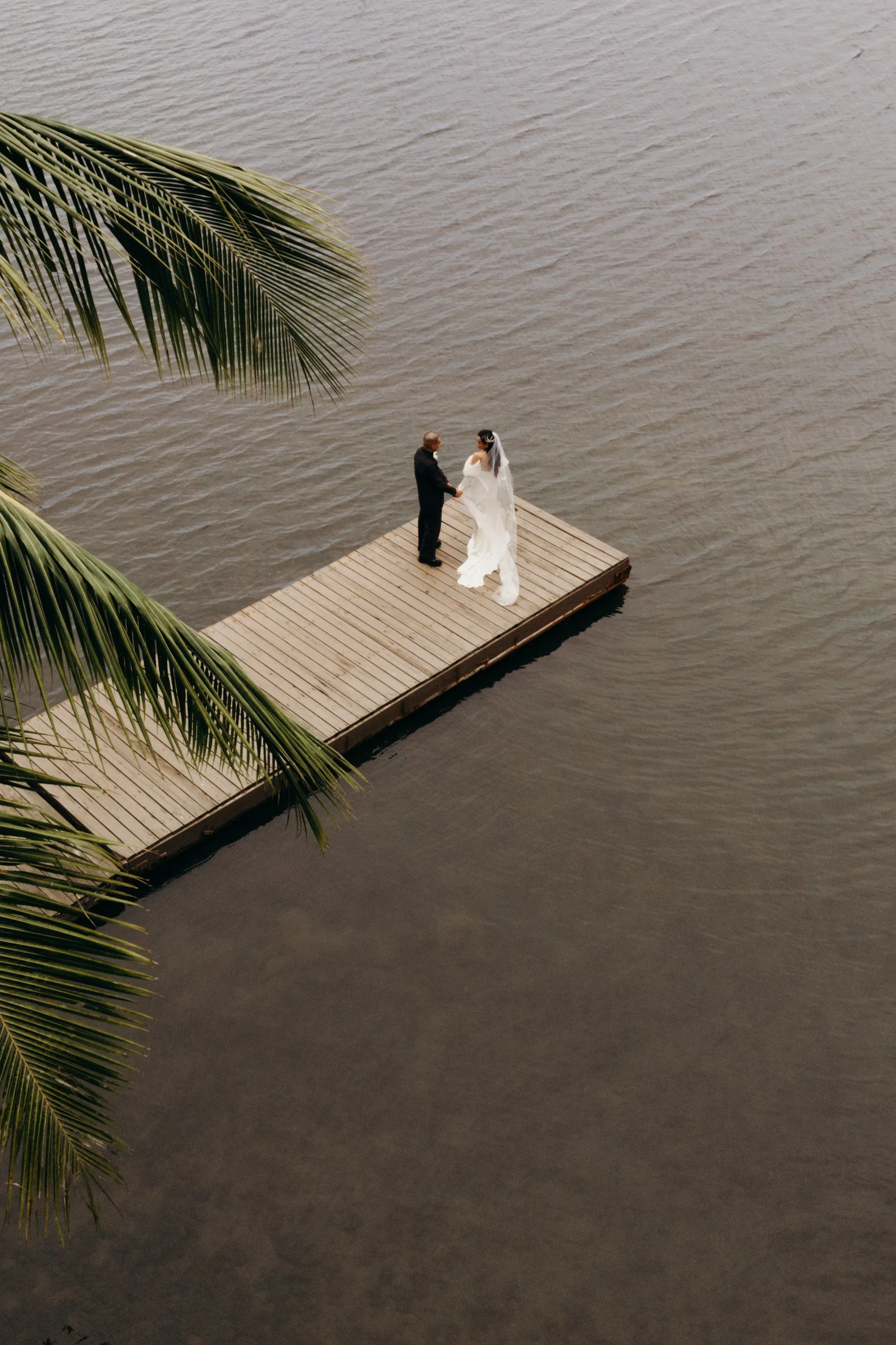 hawaii-wedding-videographer-bakula-films-7.jpg