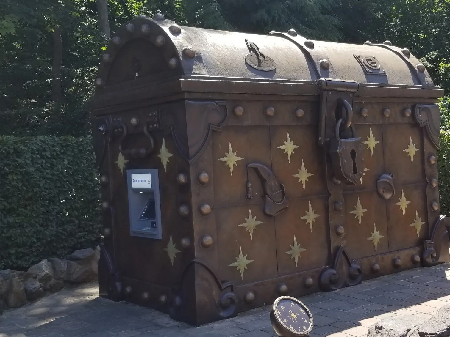 I really appreciated the way that common elements were designed to keep the magic of the experience. ATM’s were housed in over-sized treasure boxes and gramophones, rather than being placed in the side of a wall. Not only are they separate from other structures, making them clearly stand out, the ATM’s were almost secondary to the magical effect of their containers.