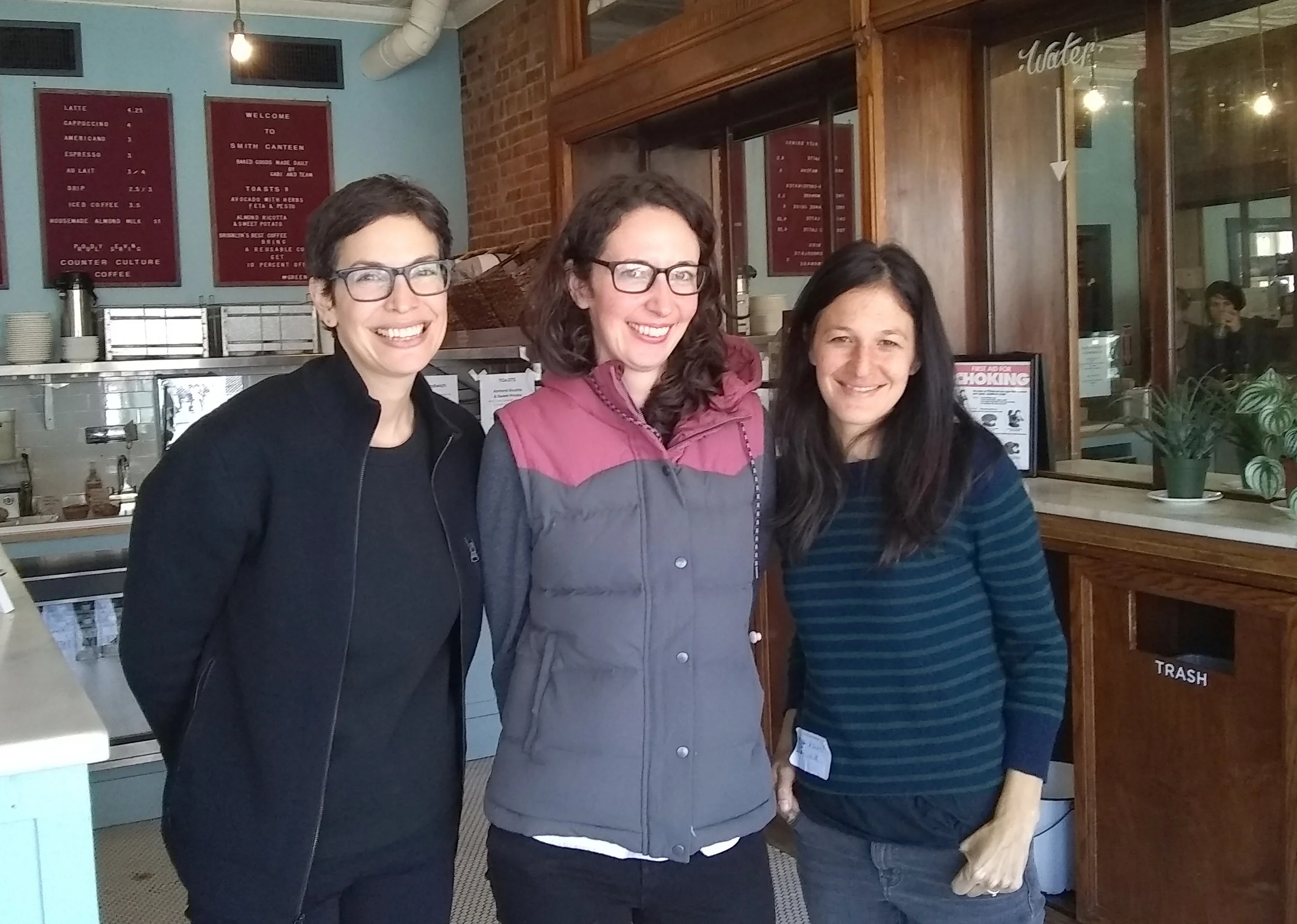 Tagged along with my friend, illustrator Robin Rosenthal, to host Victoria Jamieson’s (Roller Girl!) visit to Brooklyn.
