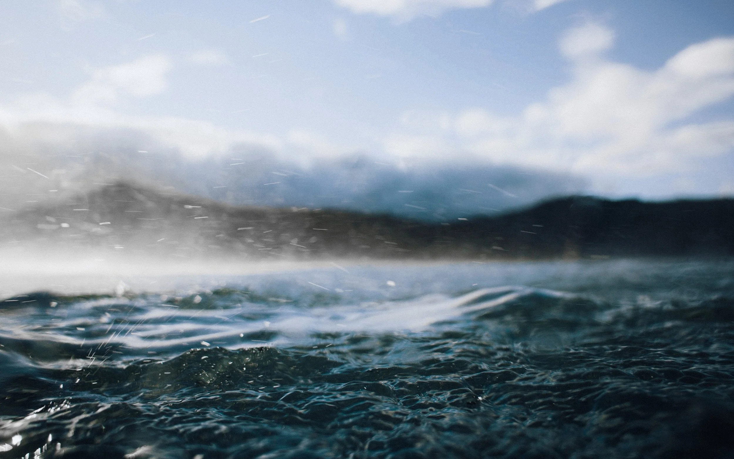 Ocean_Spray_-_MacBook_Wallpaper.jpg