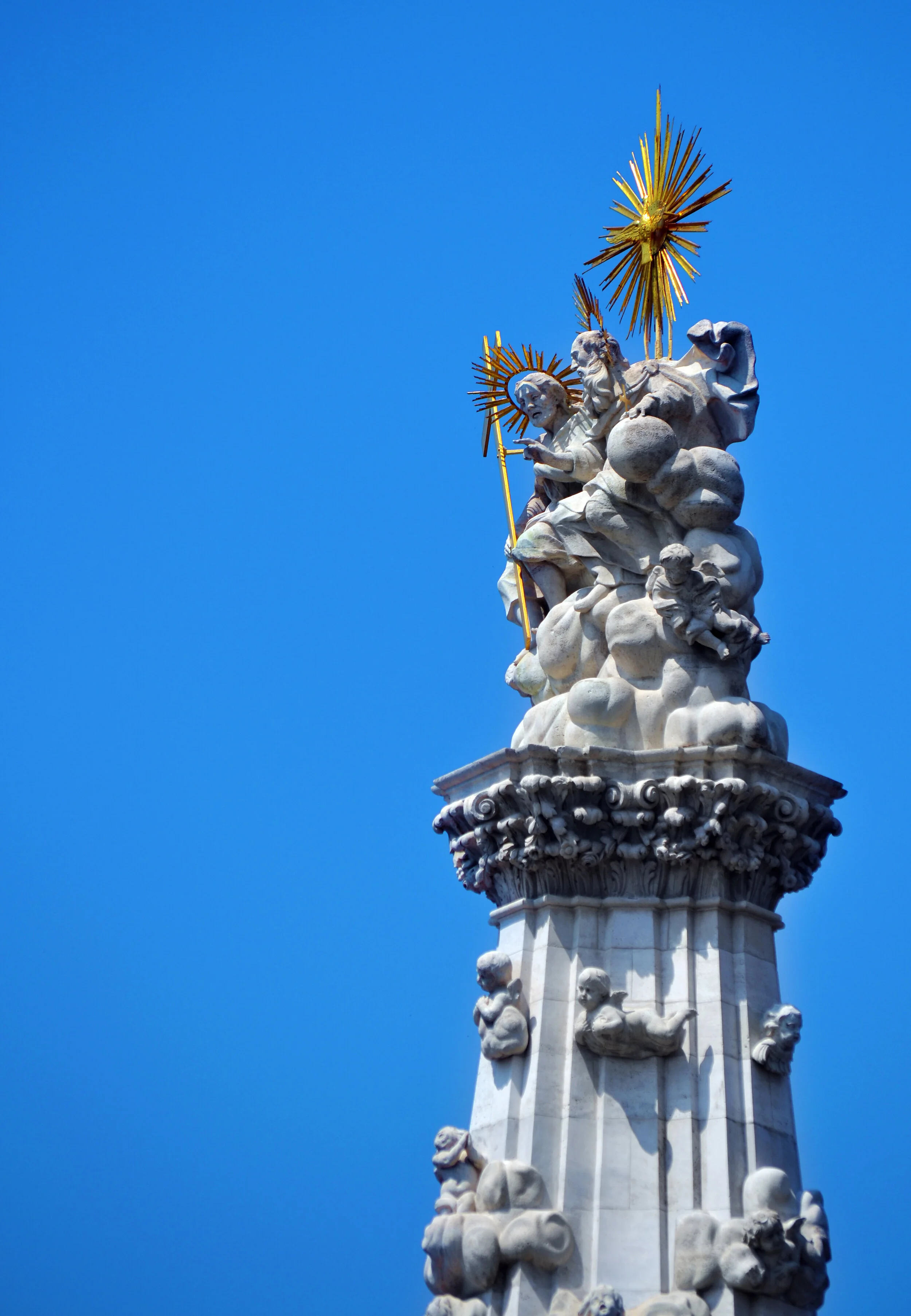The Trinity Statue of Budapest July 2012 Kristin Tablang.jpg