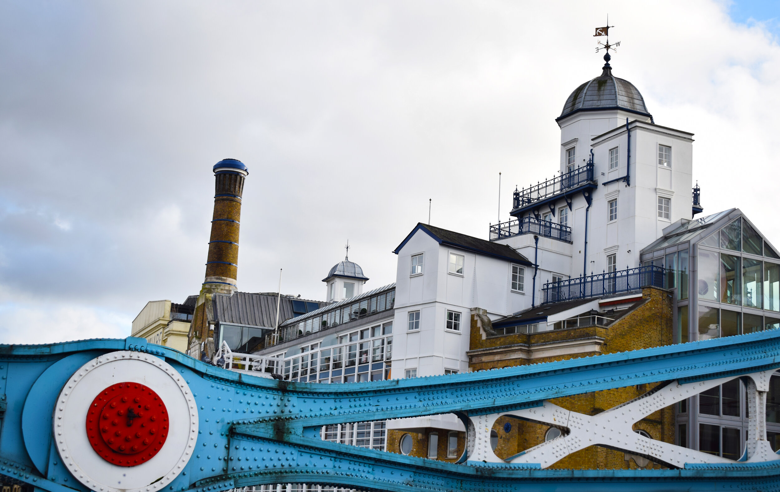 Tower_Bridge_Butler's_Wharf_Kristin_Tablang_January_2020.jpg