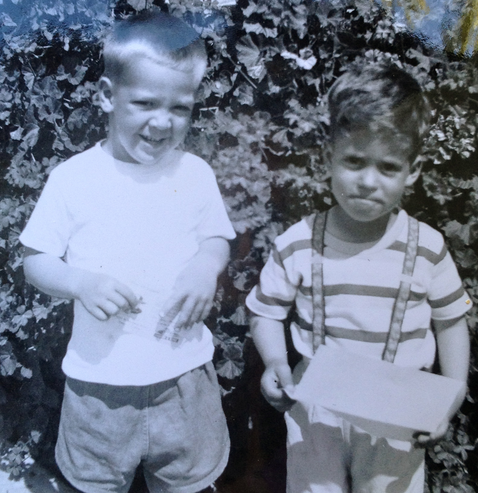 Steve on the left. Chuck on the right. (The one with the suspenders, clutching a paper resolutely.)