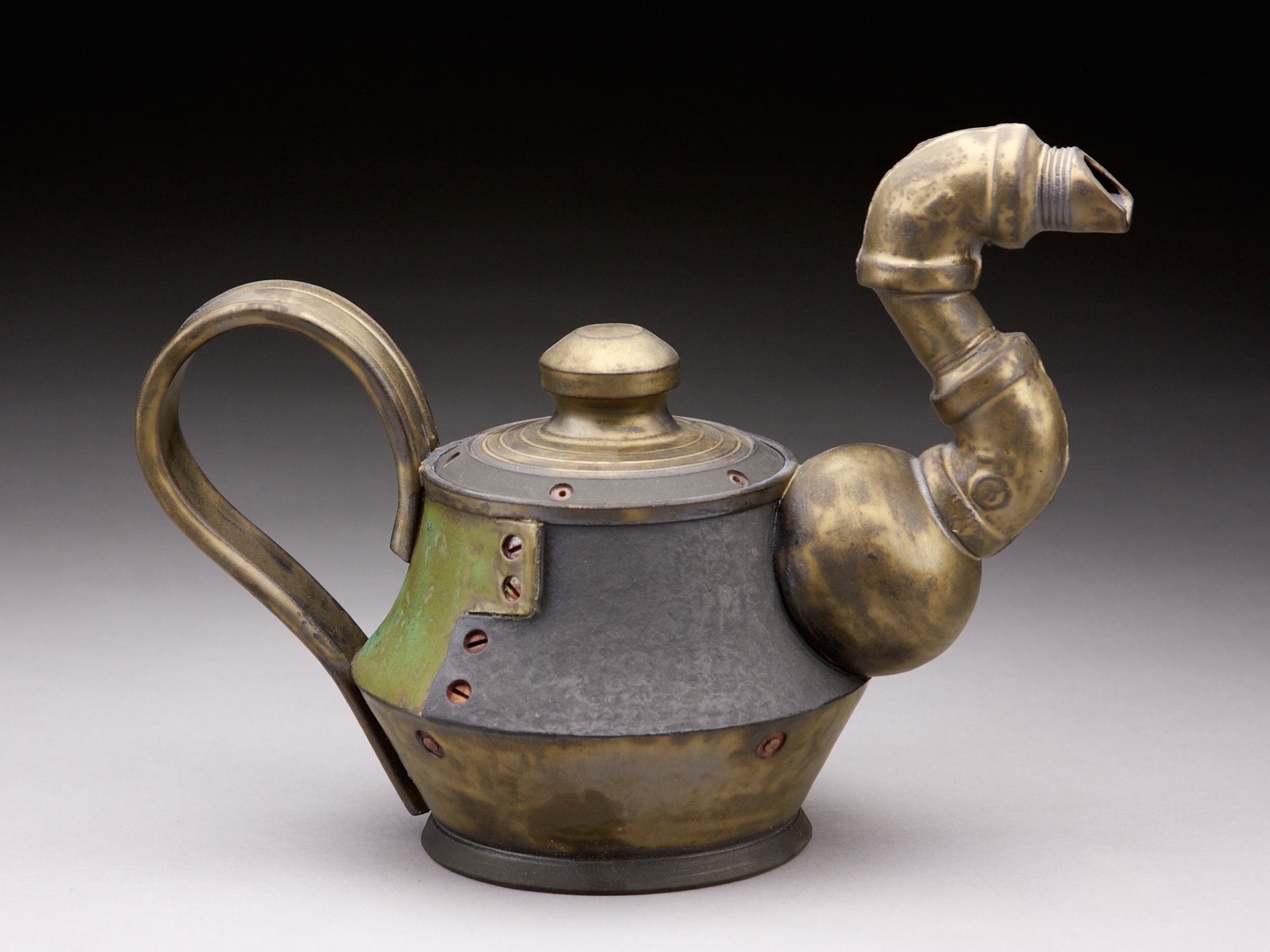 Andrew Massey Pipe Spout Teapot 1.jpg