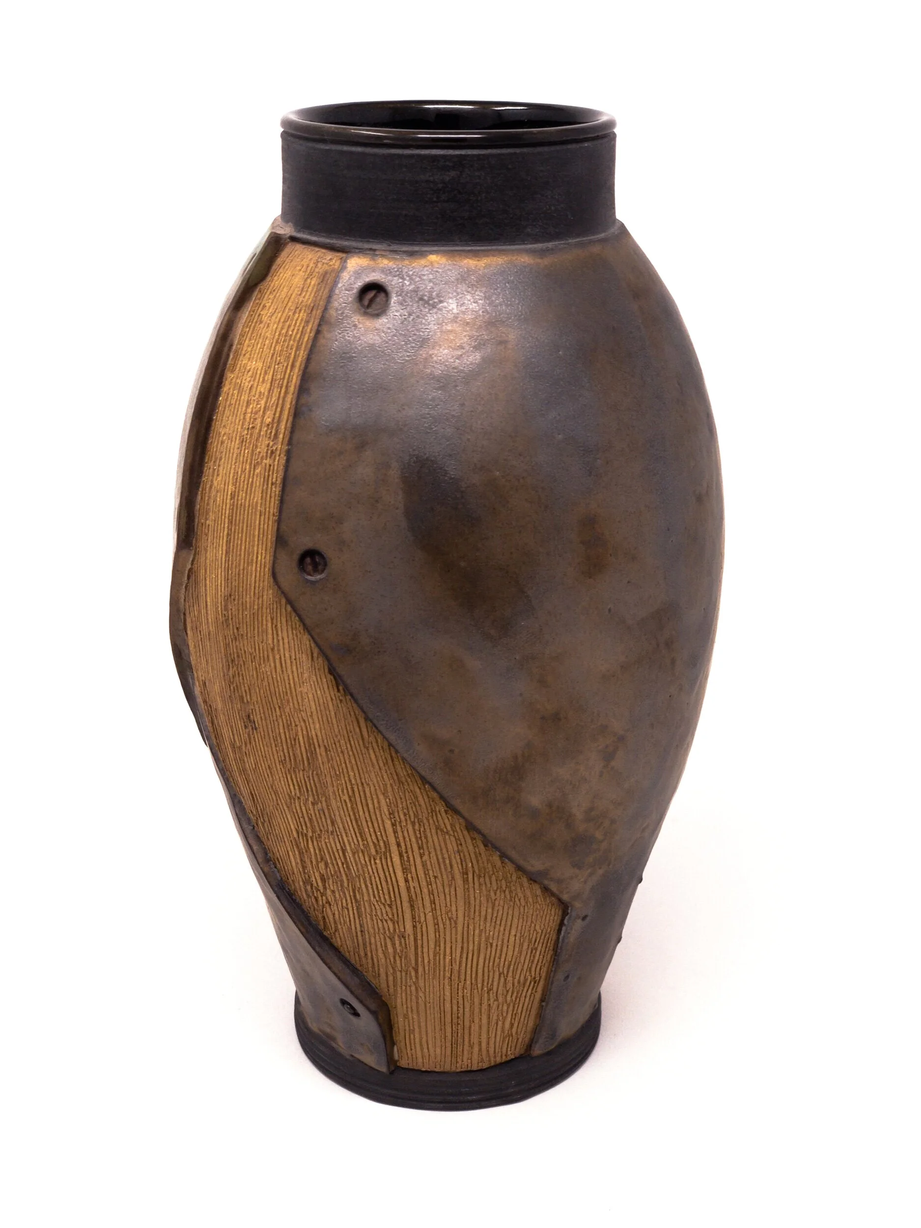 054B3595-61FB-4B13-836E-6310F41CFD61