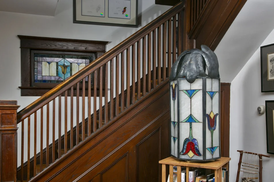 Mintz six sided lamp and stairs sm.jpg