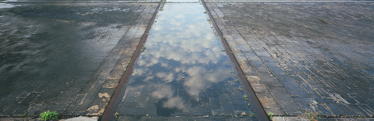 Flame Deflector Tracks