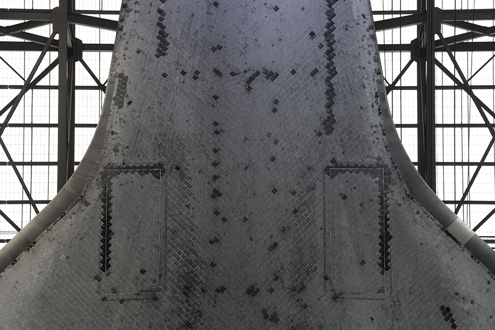 Belly View, Space Shuttle Endeavour, STS-134, VAB