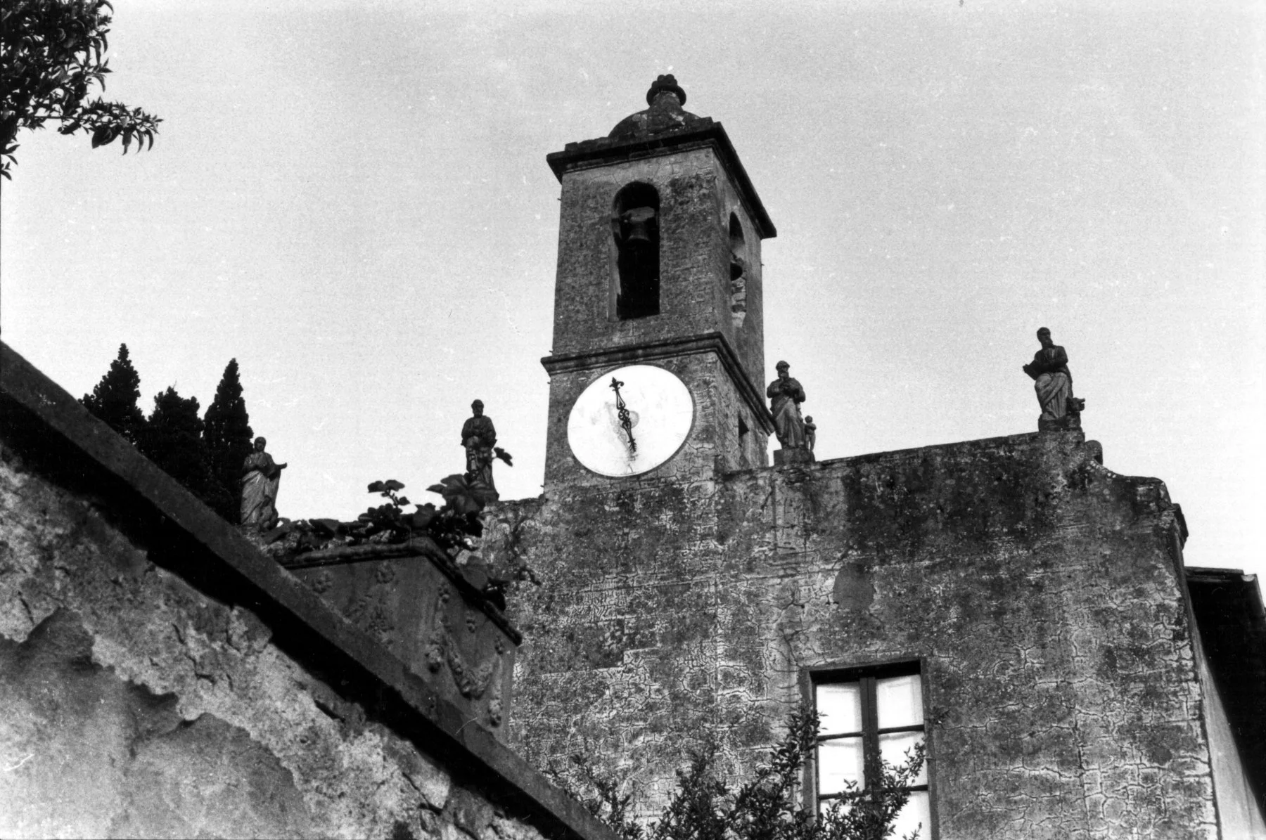 28 clock.jpg